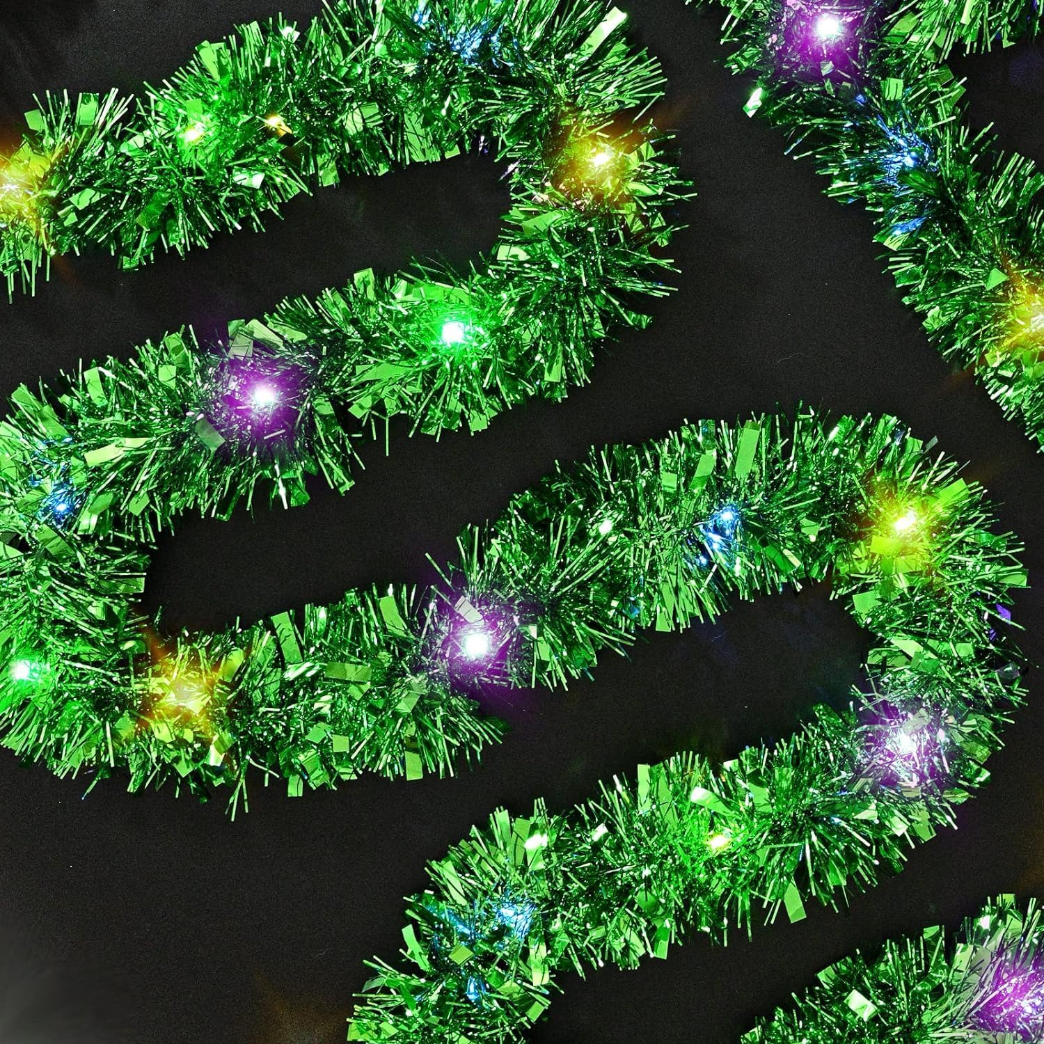 Guirnalda de oropel de Navidad preiluminada de 19.7 pies, guirnalda de oropel metálico verde con luces LED, funciona con pilas, guirnalda de