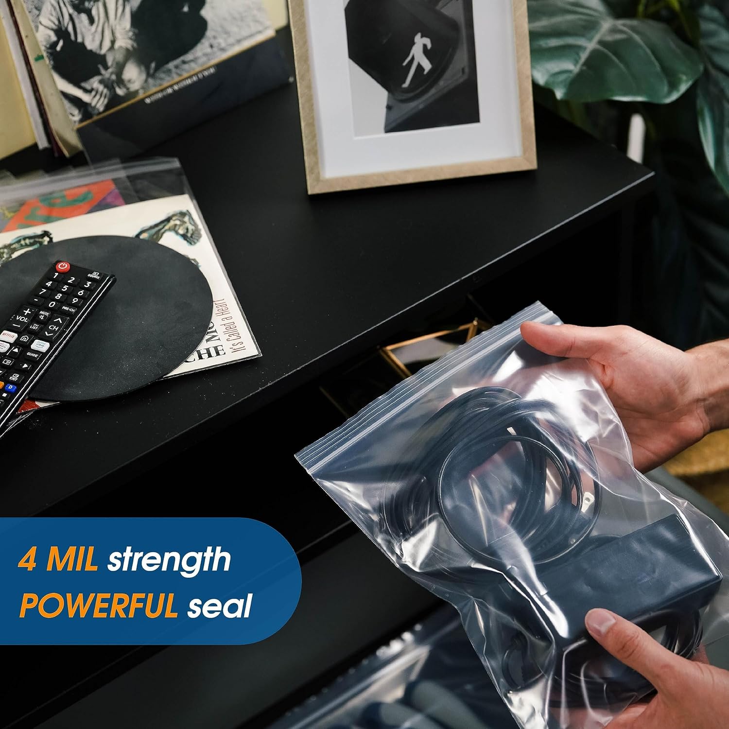 Spartan Industrial – Bolsas de polietileno de plástico transparente con cierre de cremallera de 10 x 12 pulgadas (500 unidades) de 4 mil de grosor,