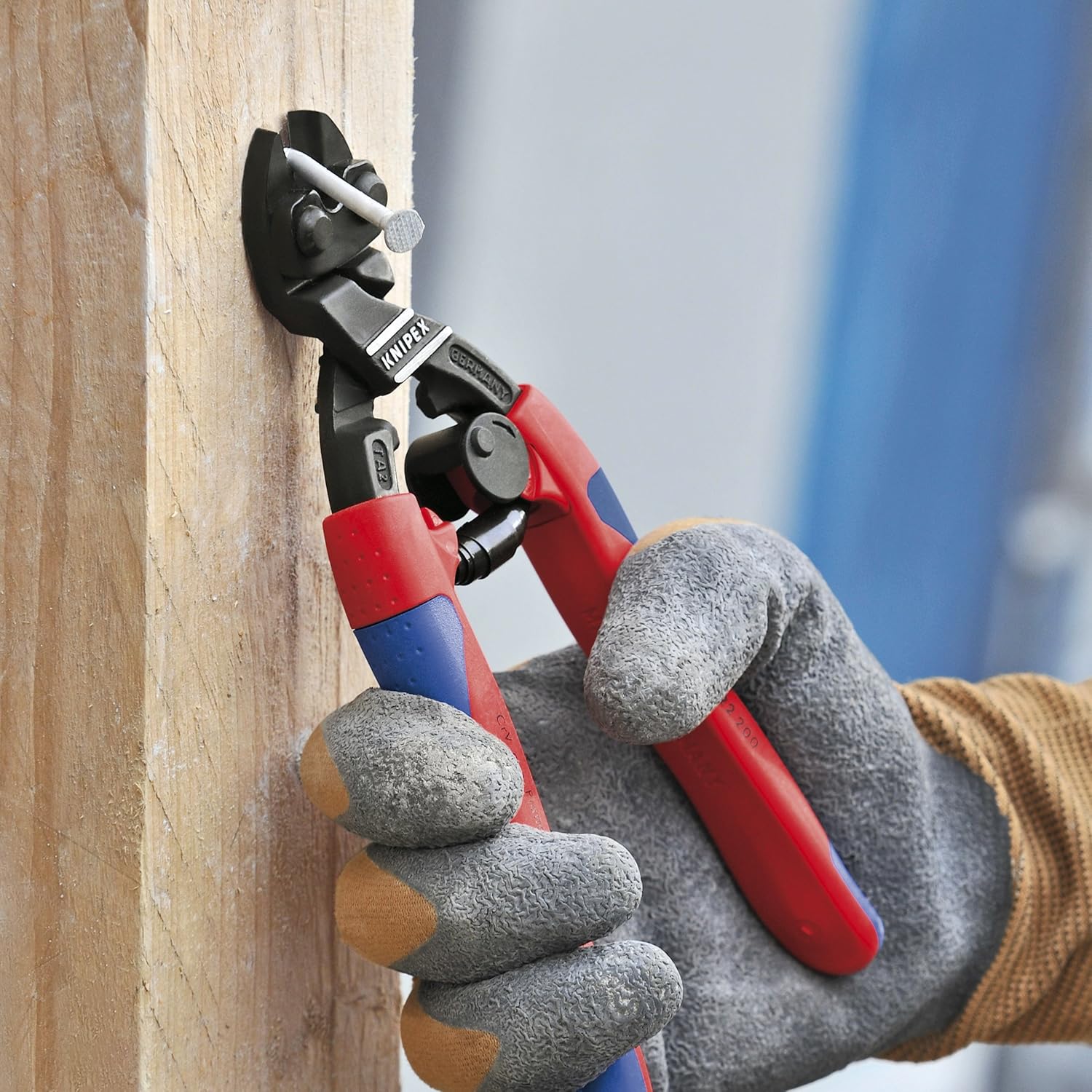 KNIPEX 7122200 Corte de cobolt de alto apalancamiento en ángulo de agarre cómodo