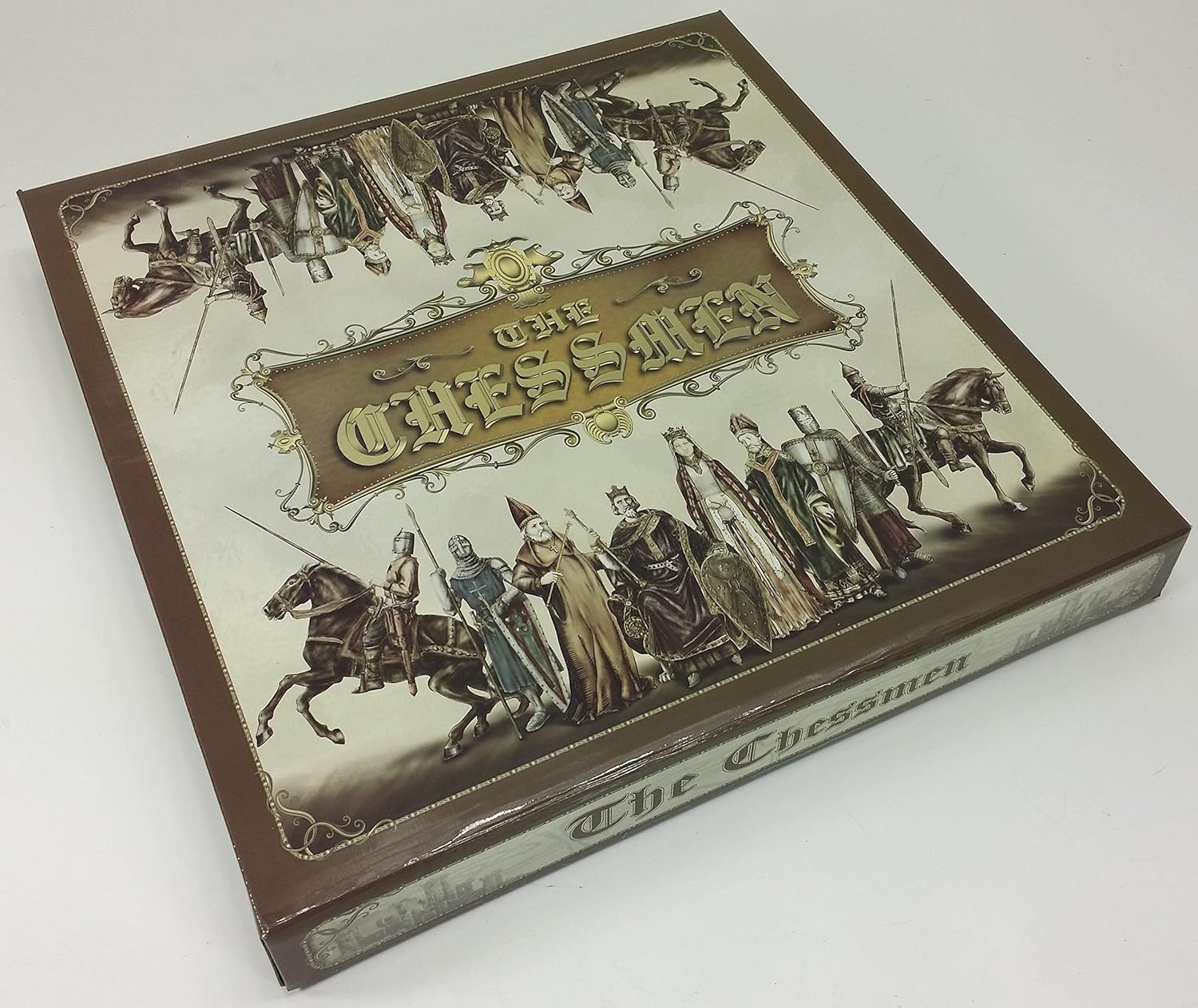 Medieval Times King ArthurSir Lancelot Camelot Knights – Juego de ajedrez con tablero de color cereza brillante de 18 pulgadas y madera de Burlwood