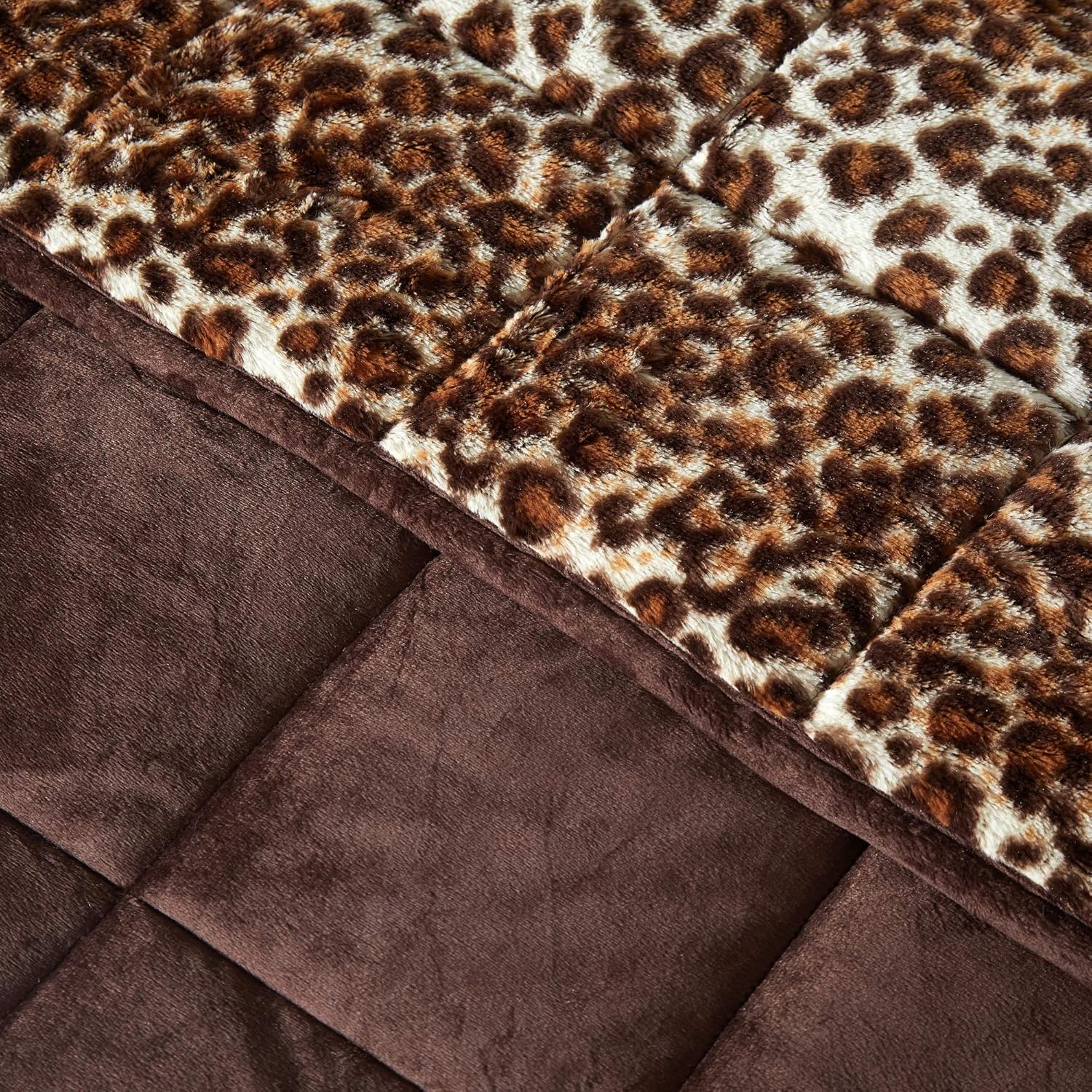 Dearfoams Manta con peso de piel sintética con estampado animal súper suave de 12 libras, 48 x 72 pulgadas