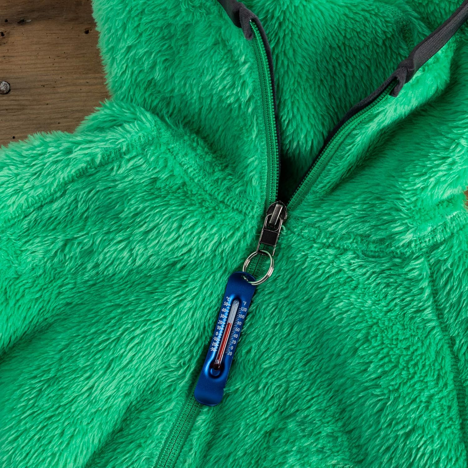 Sun Company Brrr-ometer – Termómetro con cremallera para deportes de nieve para chaqueta, parka o mochila  Mini termómetro llavero de esquí y