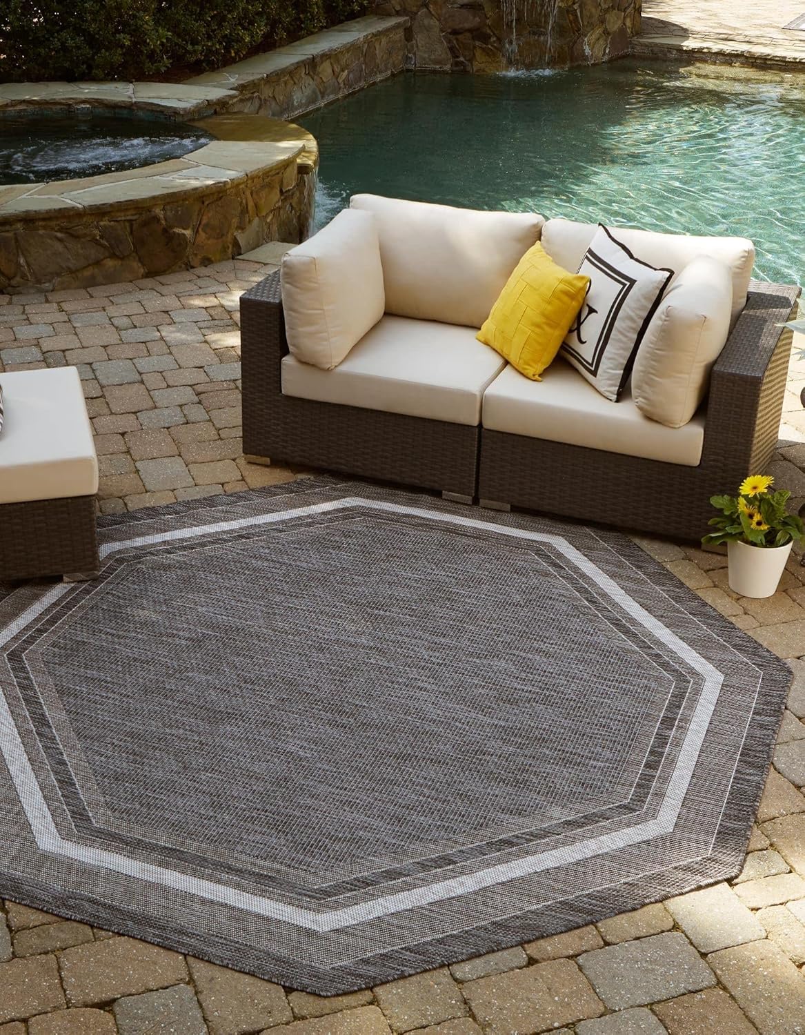 Unique Loom – Colección Outdoor Border – Tapete para exteriores de borde suave – 5pies 3pulgadas, octágono, negromarfil
