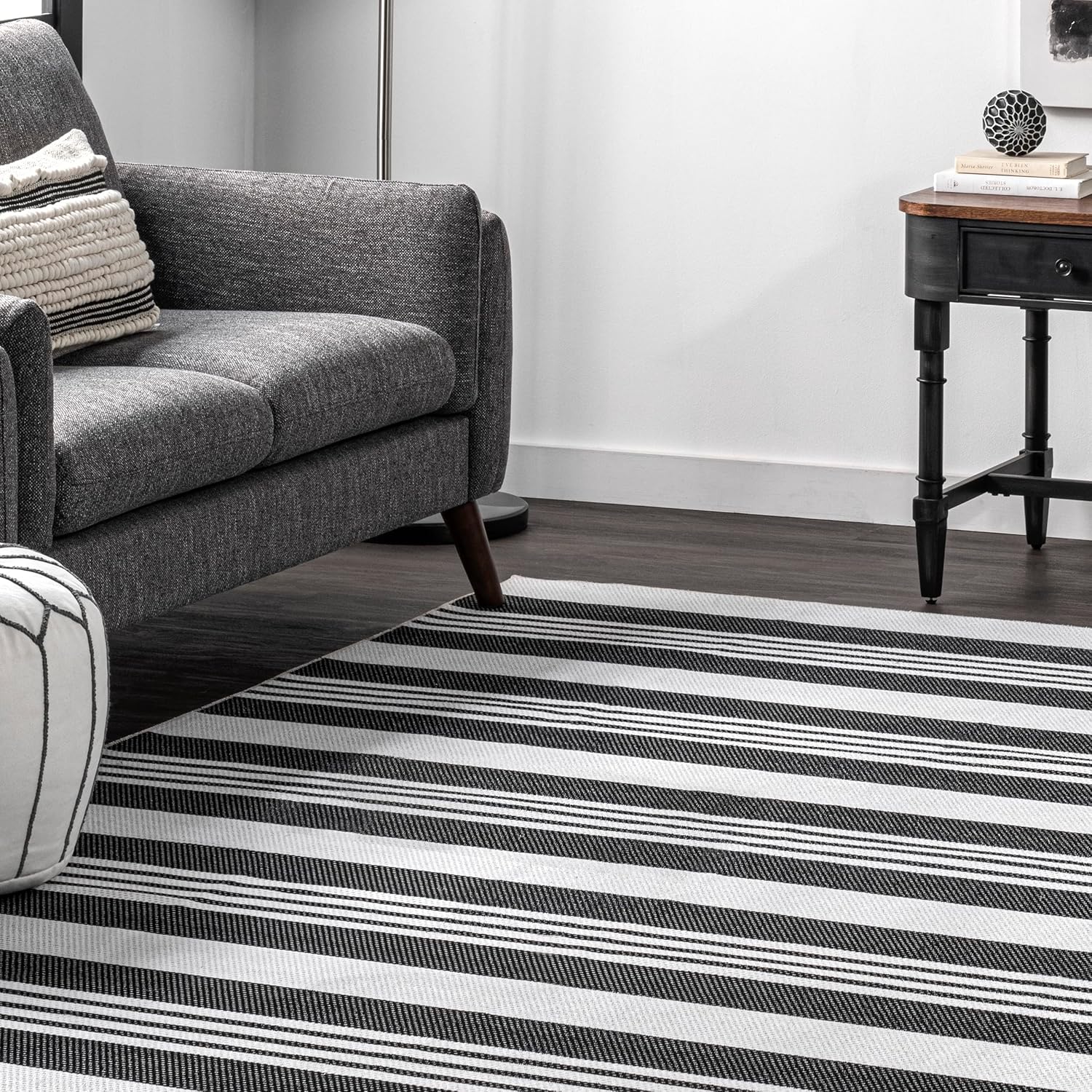 nuLOOM Lena – Alfombra de pasillo ultra fina lavable a máquina, 2 pies 6 pulgadas x 6 pies, color gris