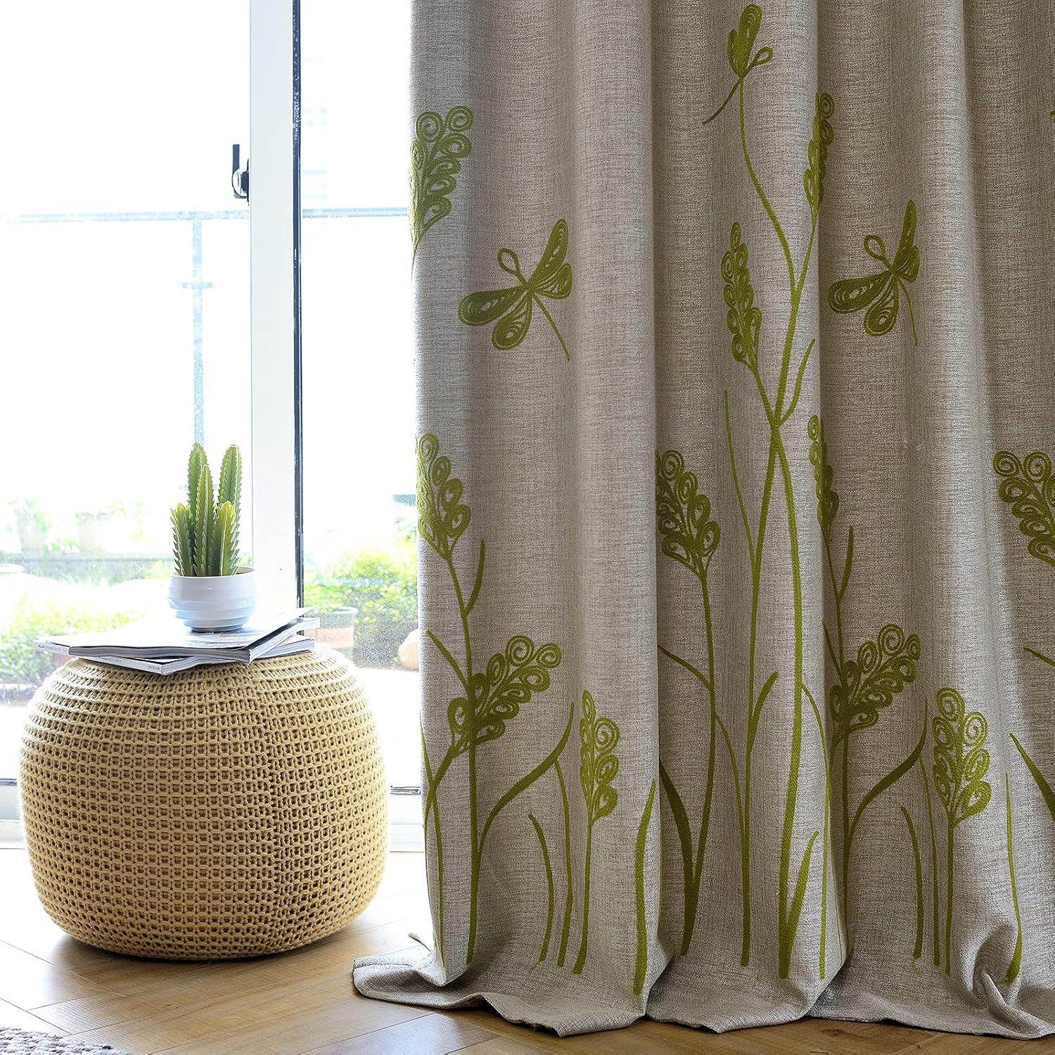 Cortinas de lino bordadas marca Melodieux