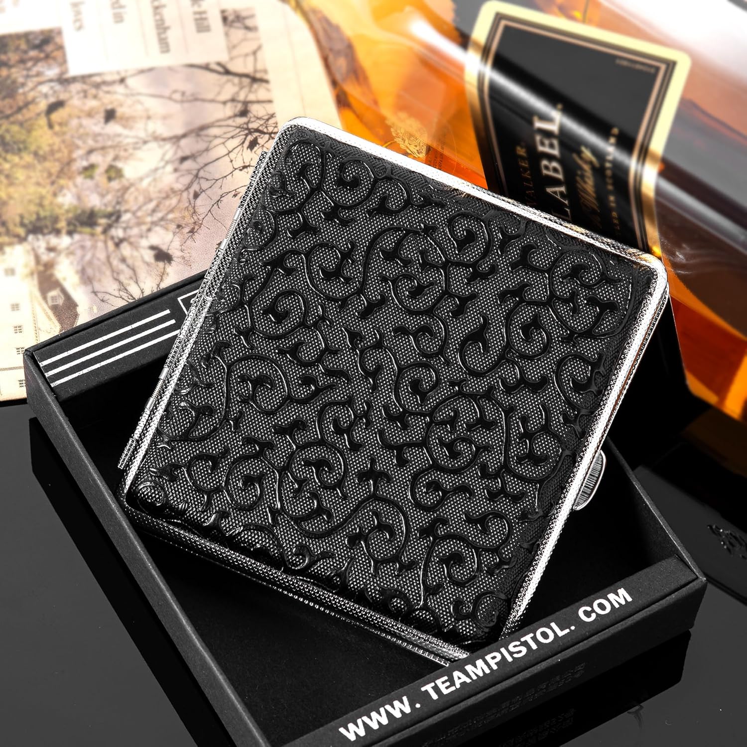 Un estuche de cigarrillos de metal moderno y ultrafino con un clip de resorte de doble cara y un patrón de hierba de espiga retro (20, tangcao negro)