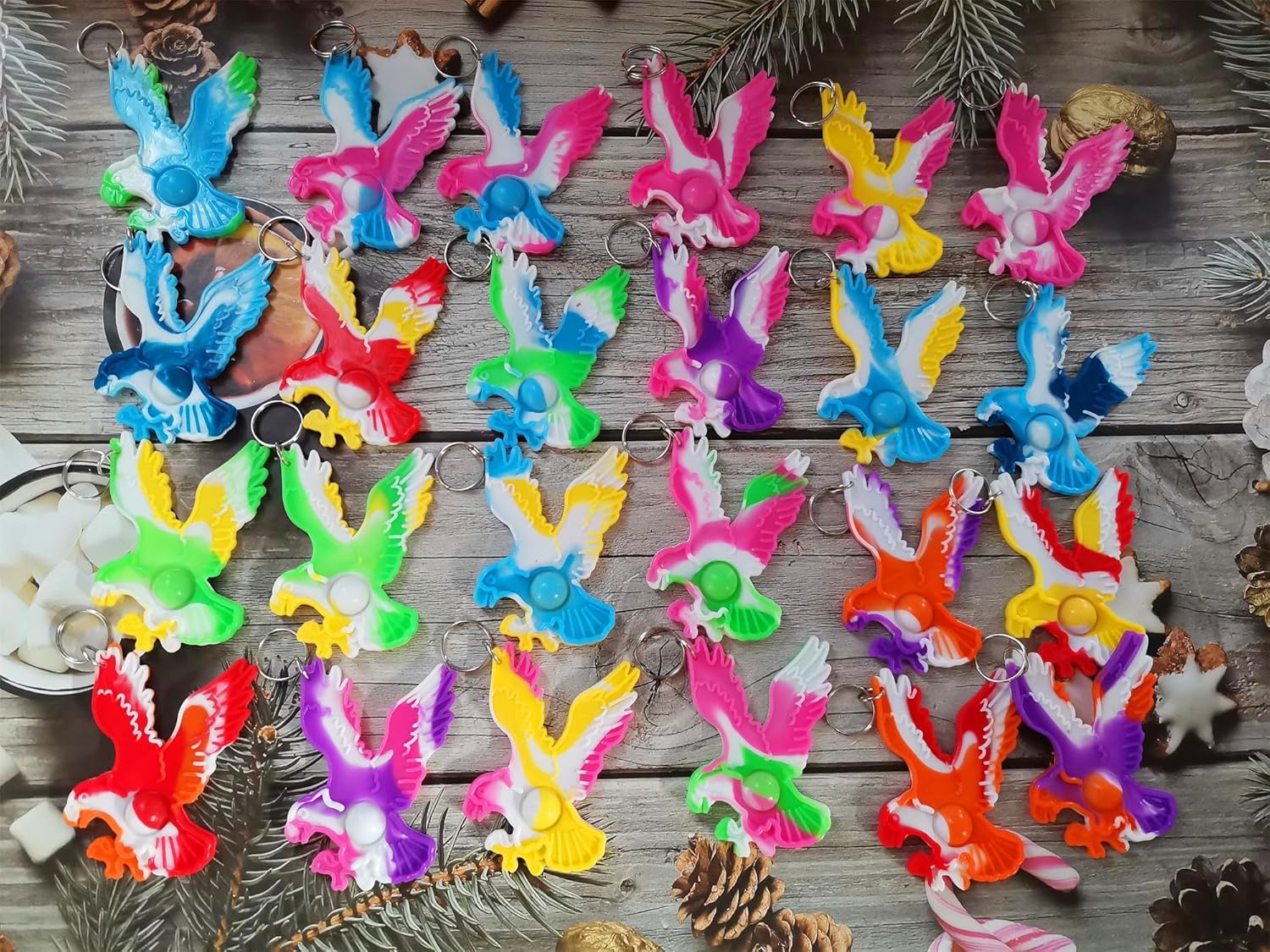 HOZKEAP (animal de pastizal) 24 paquetes de mini llavero pop de águila a granel, regalos de cumpleaños, regalos de fiesta, regalo de premio para