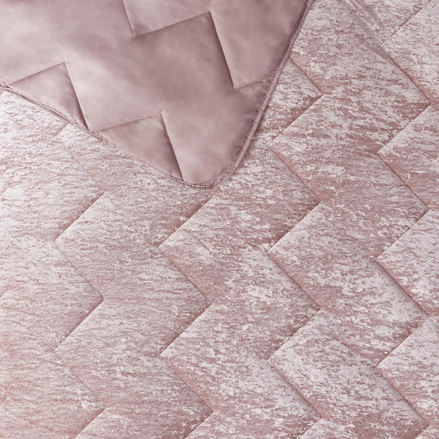 Comfort Spaces Juliette Luxe – Juego de edredón de terciopelo suave, microfibra inversa ligera para todas las estaciones, fundas a juego, tamaño