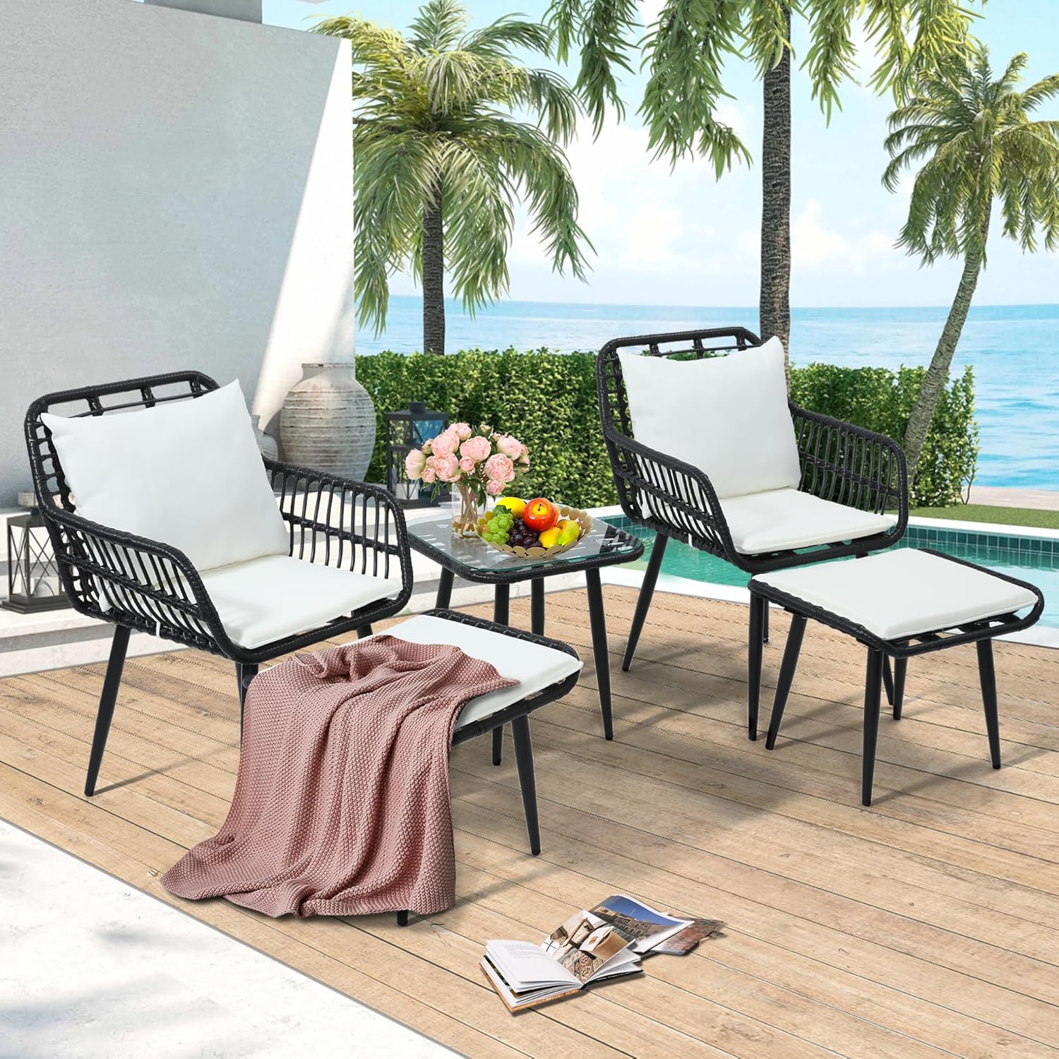 KROFEM Juego de sillas y mesa de mimbre para exteriores, 5 piezas con otomana para porche, balcón, terraza, patio, patio trasero, color negro
