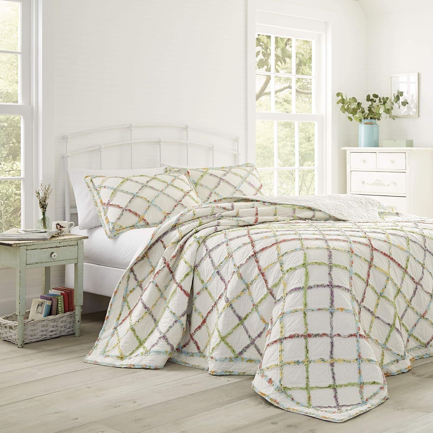 Laura AshleyRuffled Garden colcha de algodón, King