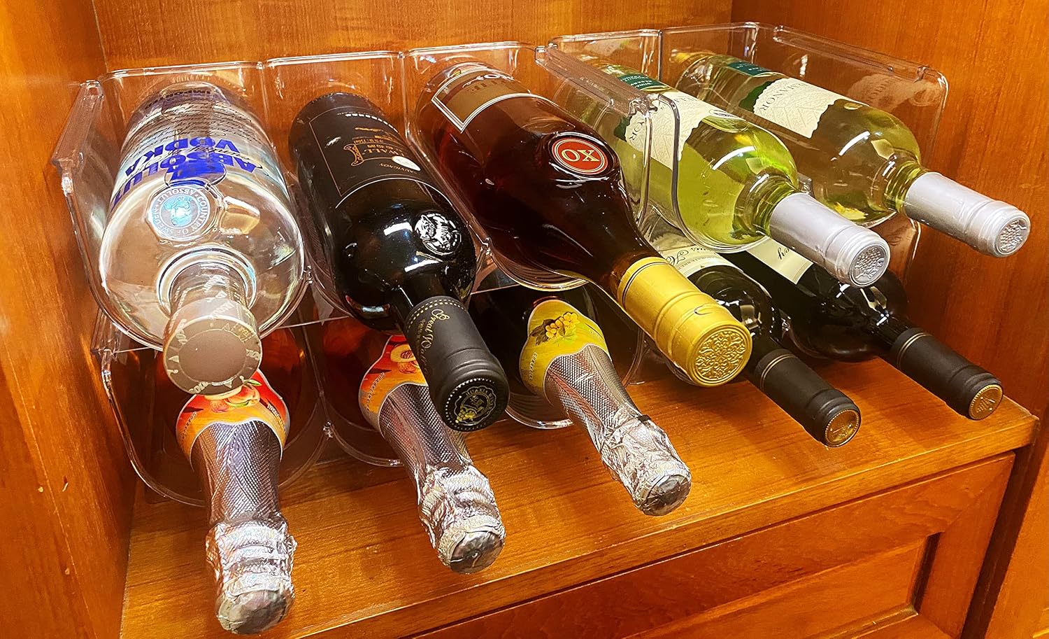 OKITCHEN Juego de 4 estantes de vino para refrigerador, organizador de almacenamiento de botellas de agua para gabinete, estante apilable para