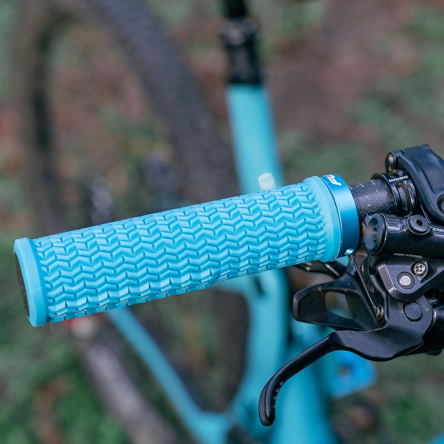 Funn Holeshot – Empuñaduras de bicicleta de montaña con abrazadera de bloqueo único, empuñaduras ligeras y ergonómicas para bicicleta con diámetro