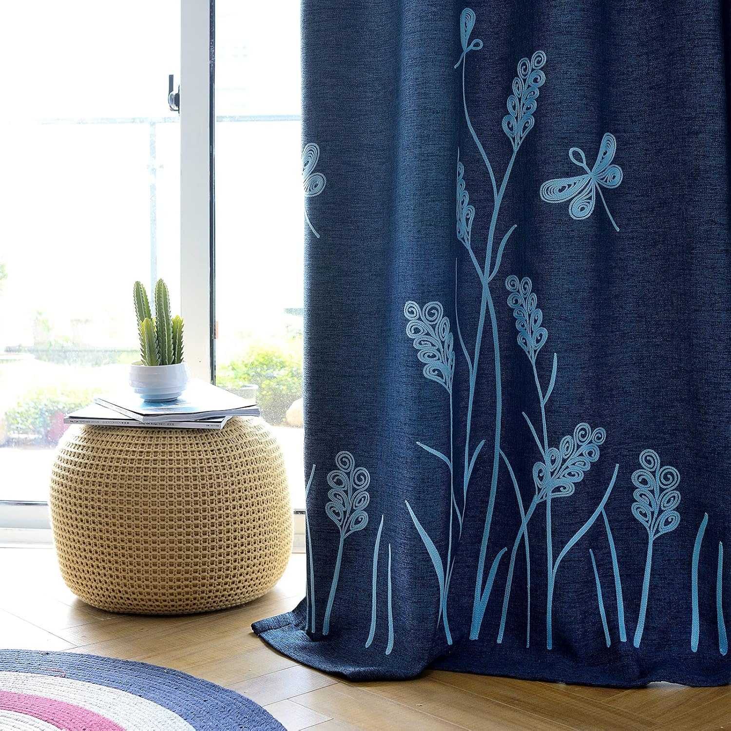 Cortinas de lino bordadas marca Melodieux