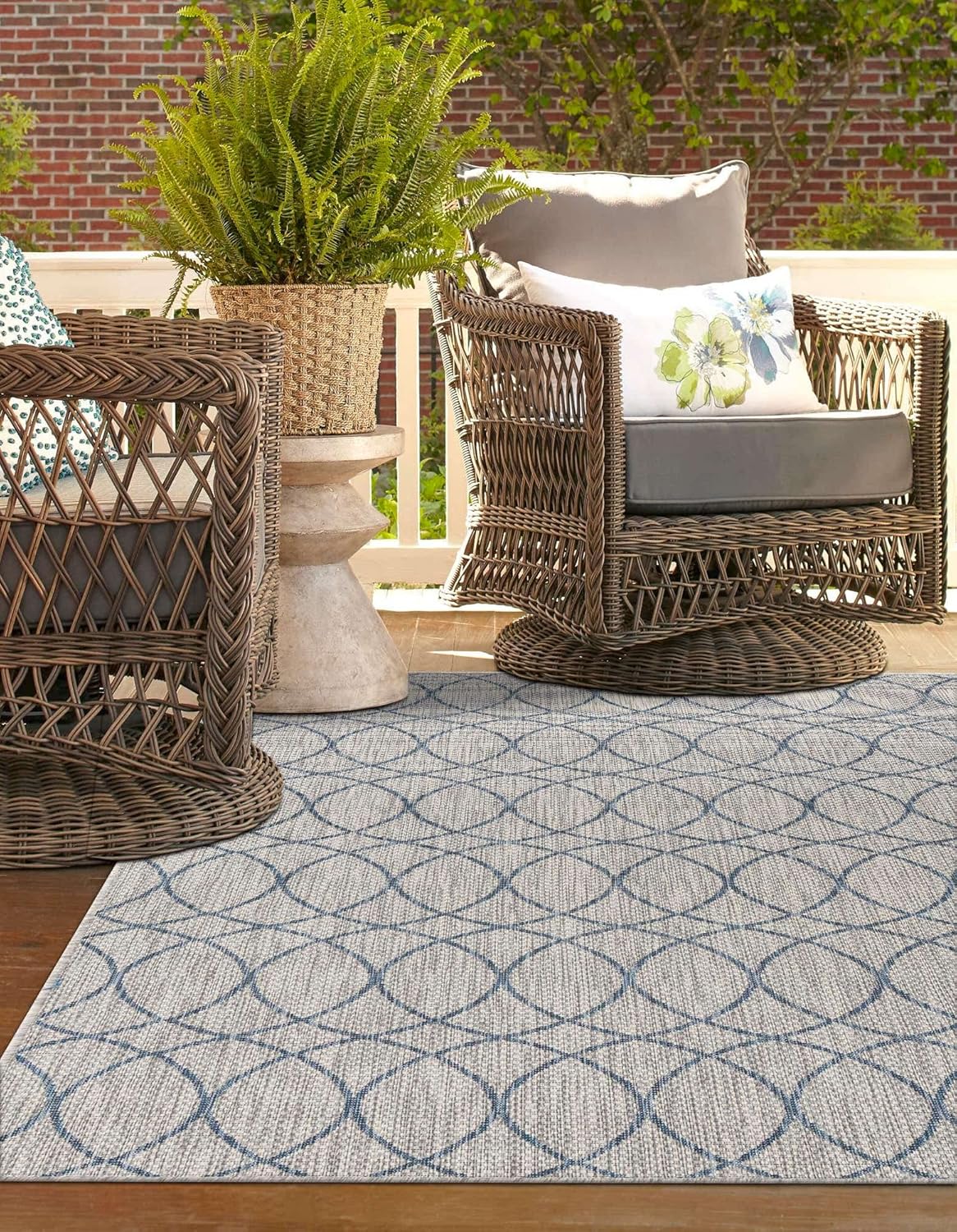 Unique Loom Outdoor Trellis Collection – Alfombra rectangular de 5 pies 3 pulgadas x 8 pies, gris y azul
