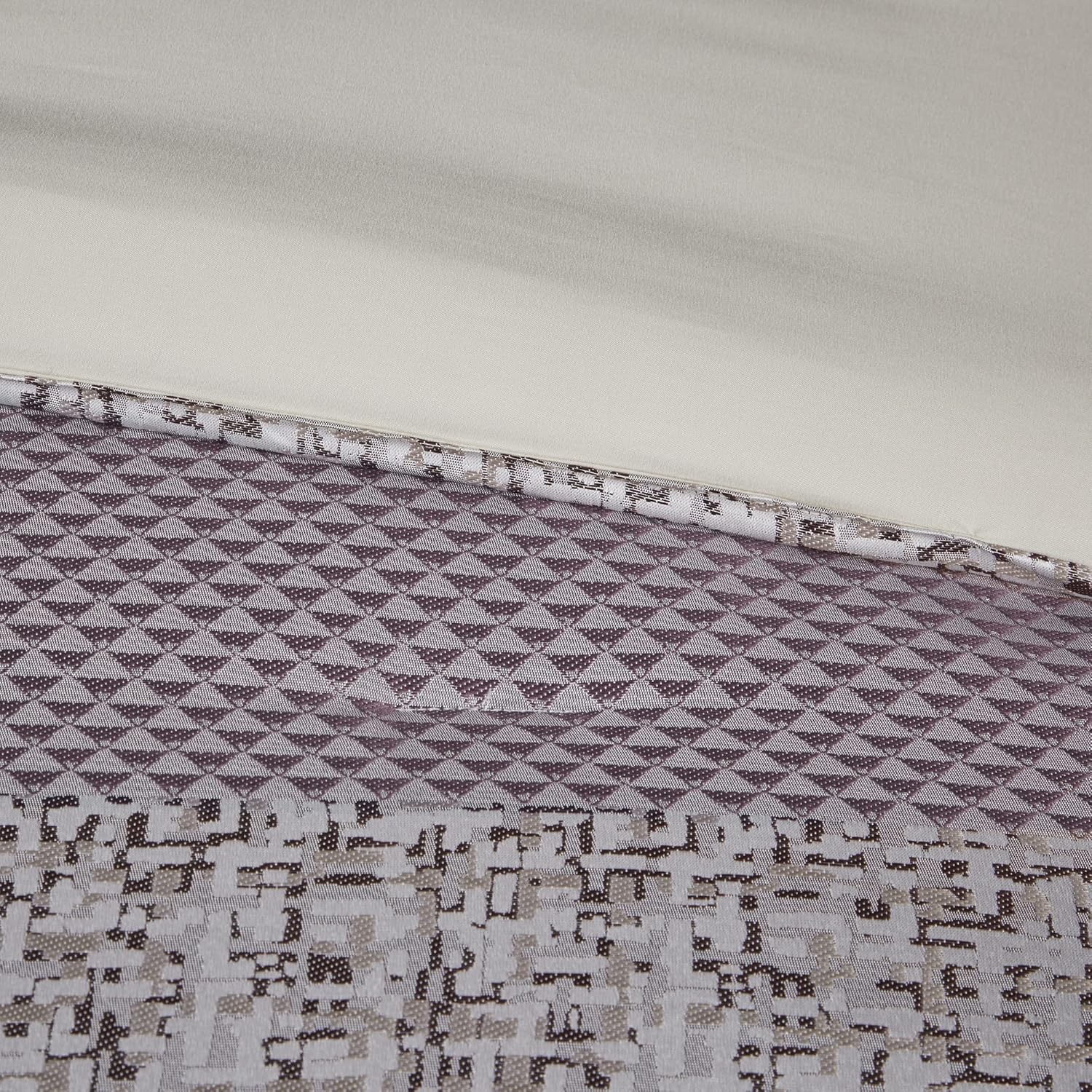 Madison Park Juego de edredón de lujo, diseño tradicional de jacquard, ropa de cama alternativa para todas las estaciones, falda de cama a juego,