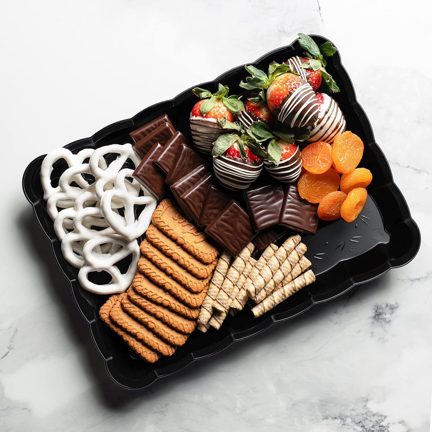 Bandejas de plástico para servir de 9 x 13 pulgadas, paquete de 4 bandejas de fiesta negras duraderas – Bandeja desechable para servir alimentos –