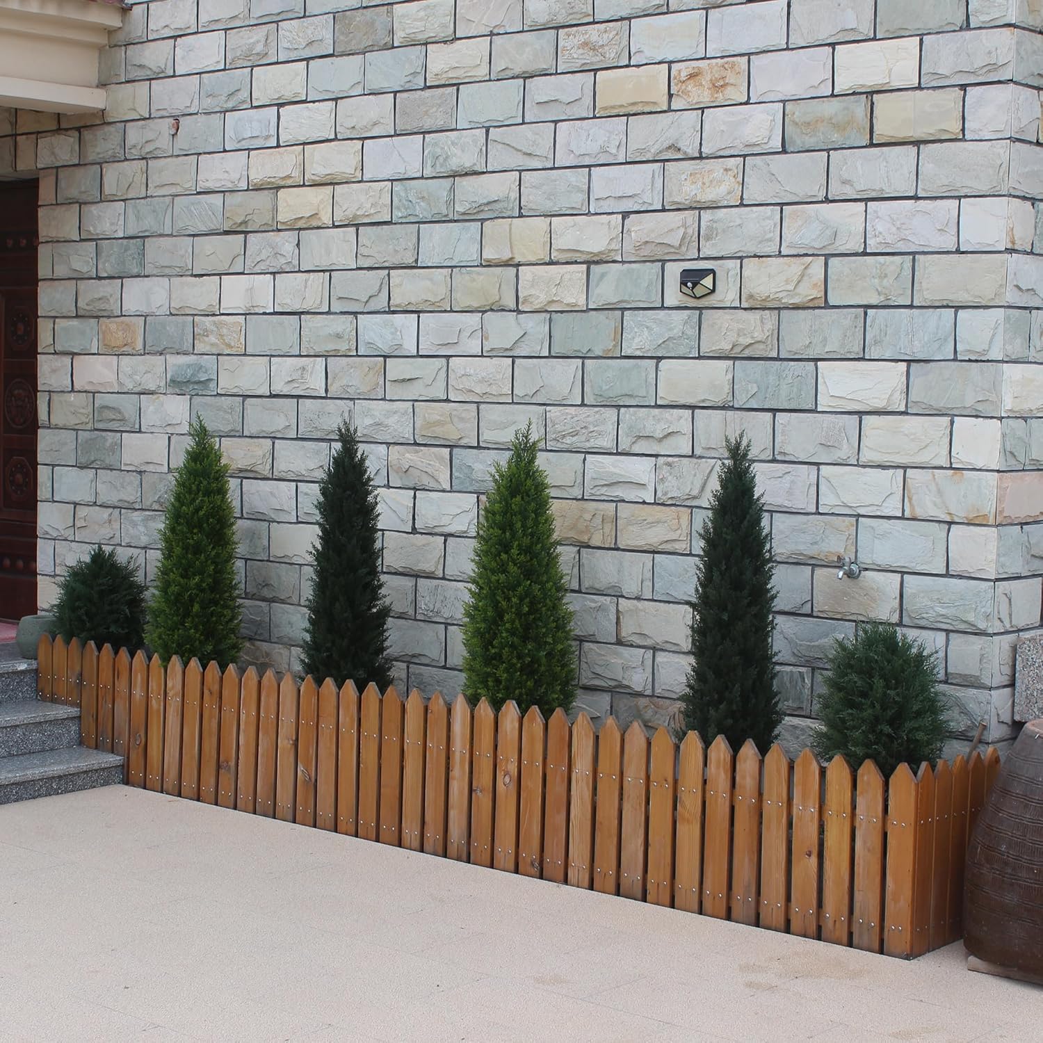 ECOLVANT Dos árboles de cedro artificiales de 4 pies, topiario artificial resistente a los rayos UV, planta artificial para exteriores para jardín