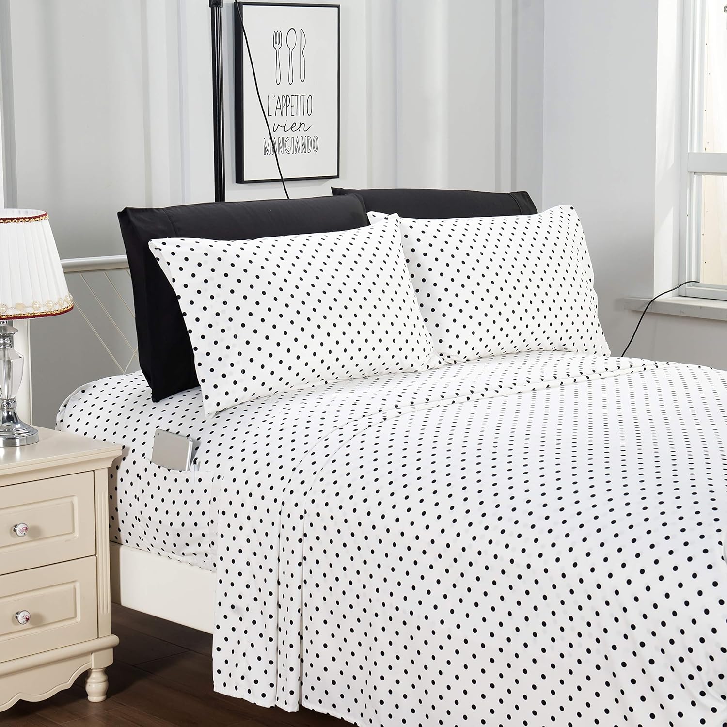 Elegant Comfort Luxury Soft Bed Sheets Polkadot Pattern – 1500 Premium Hotel Quality Microfiber Softness Wrinkle and Fade Resistant (6-Piece)