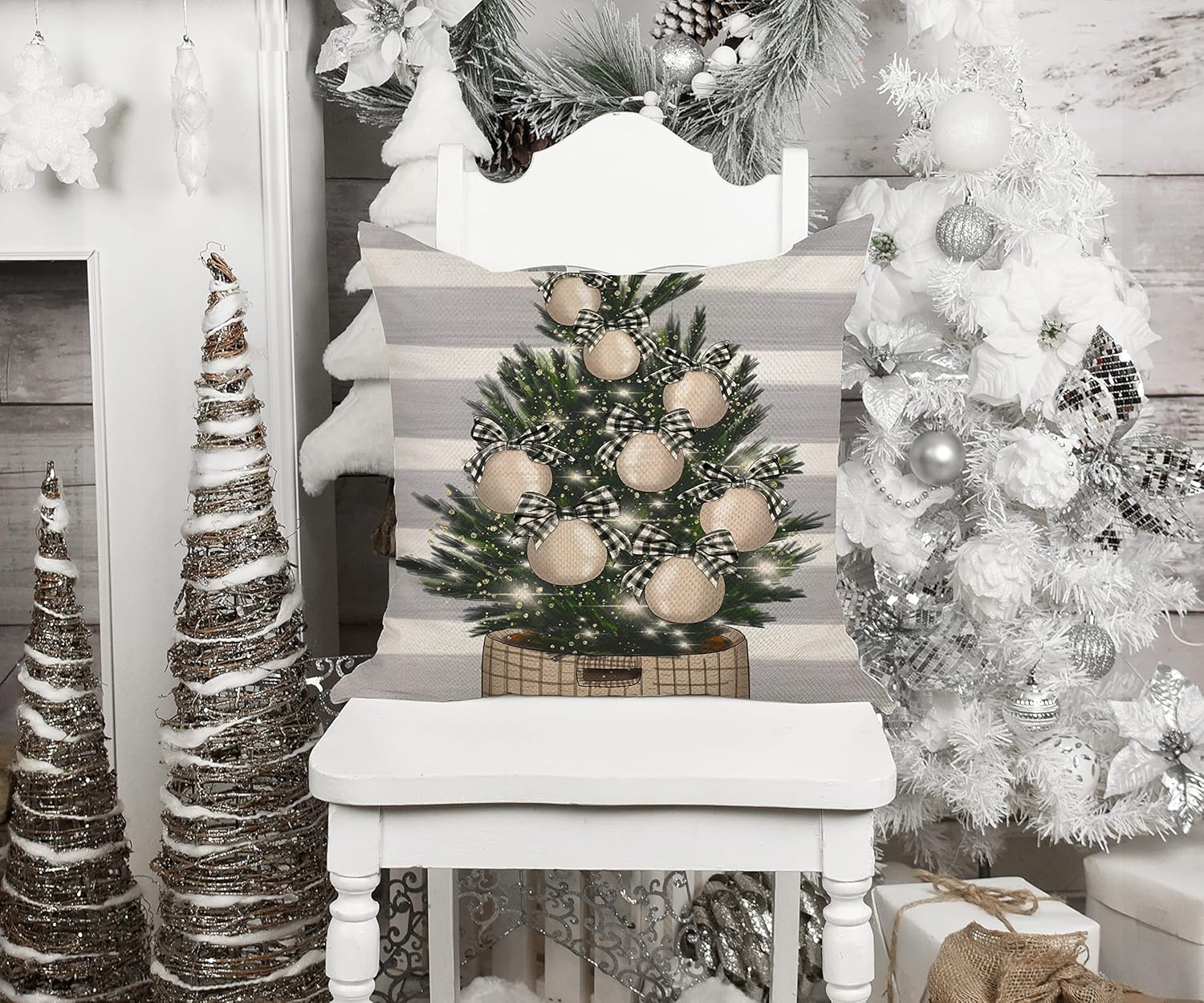 Juego de 4 fundas de almohada grises de 18 x 18 pulgadas con diseño de copos de nieve, árbol de Navidad, camión, trineo, corona, fundas de almohada
