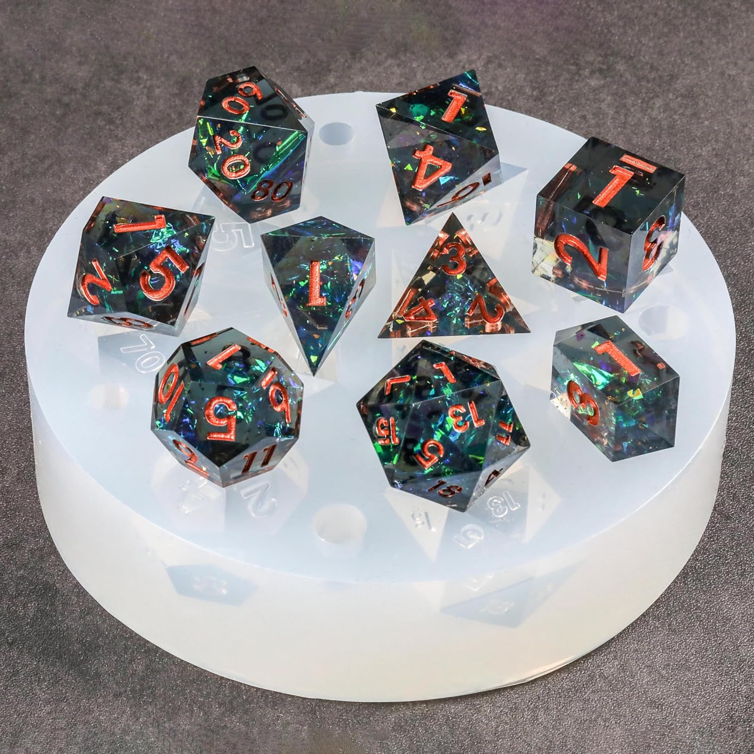 DND – Juego de dados para silicona de resina, 9 dados de borde afilado para D&D y RPG de mesa