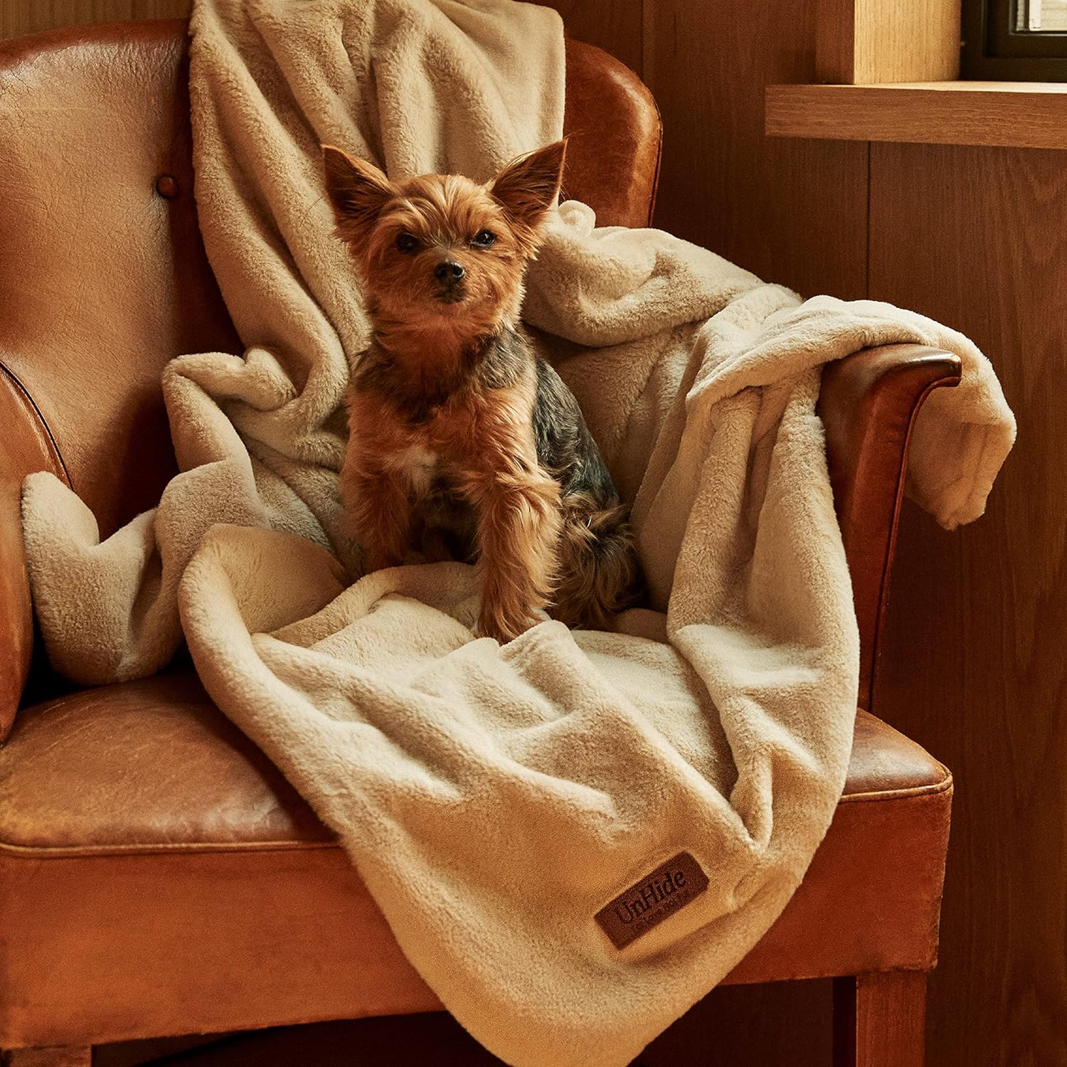UnHide Lil’ Pet Marsh Manta de piel sintética para mascotas, extra suave, ligera y duradera, lavable a máquina, para funda de cama, protección para