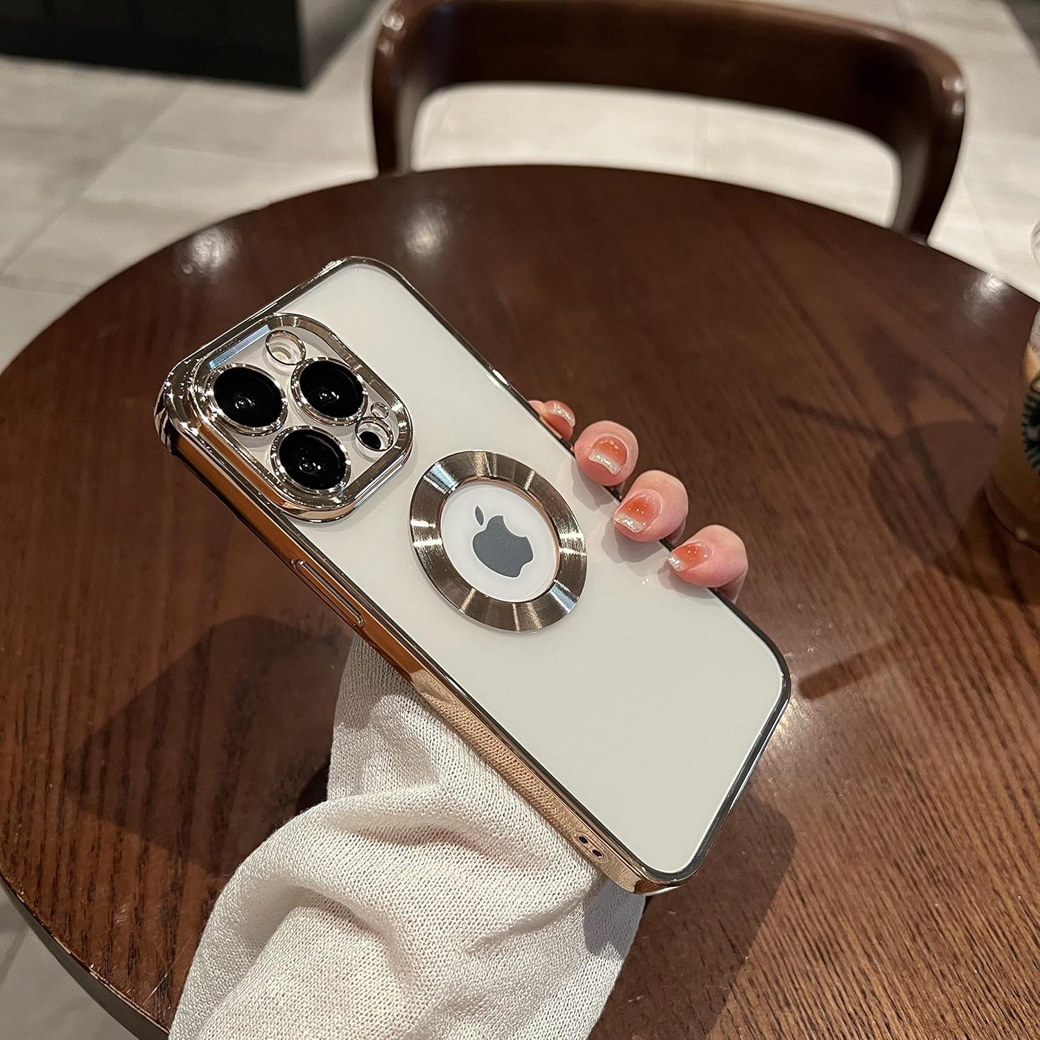 Funda para iPhone 13 Pro con protector de lente de cámara, vista de logotipo para mujeres y hombres, chapado suave, transparente, delgada,