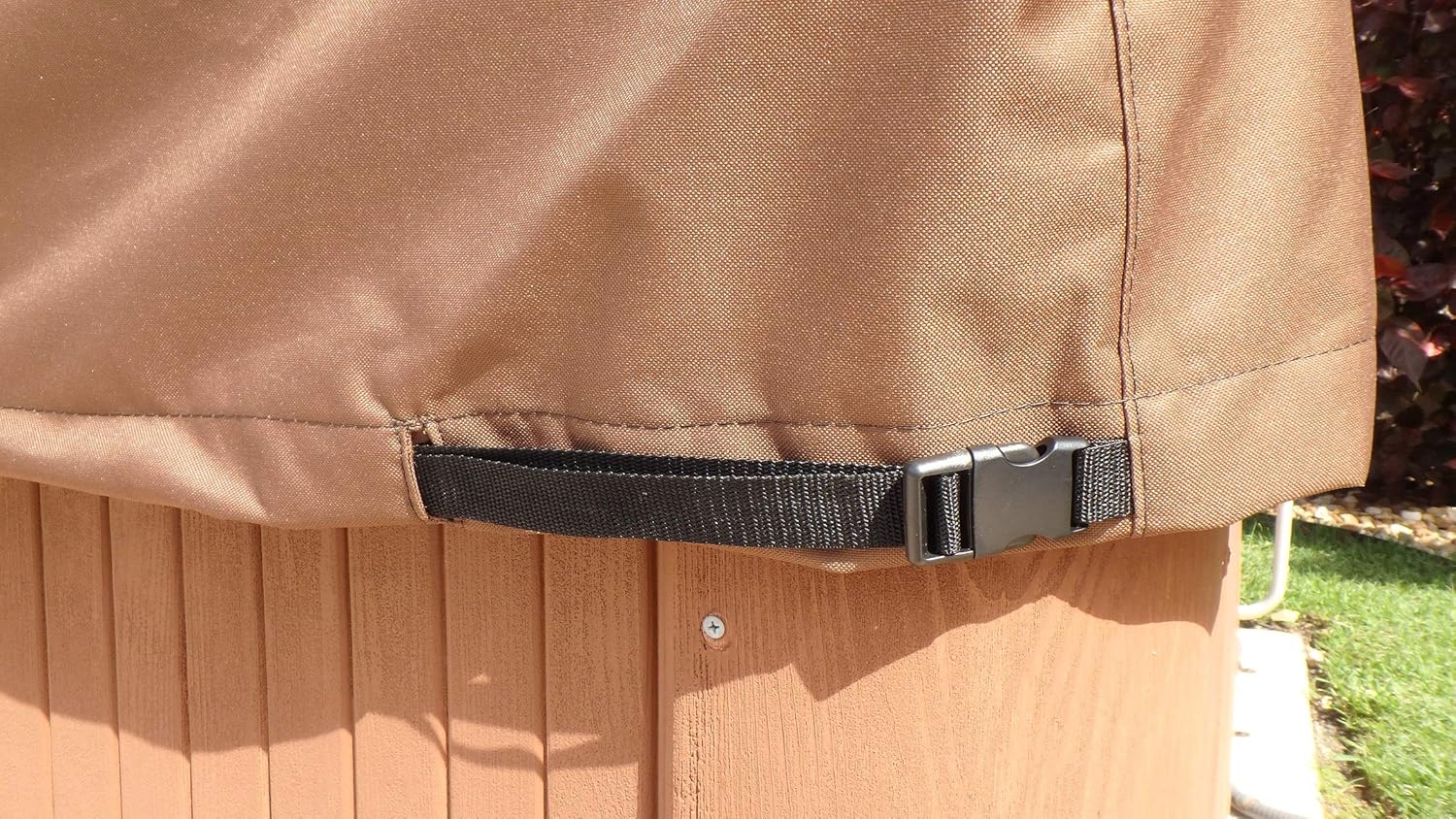 Tapa resistente para bañera de hidromasaje y spa, 95 x 95 pulgadas, impermeable, poliéster 600D, hebillas ajustables de liberación rápida