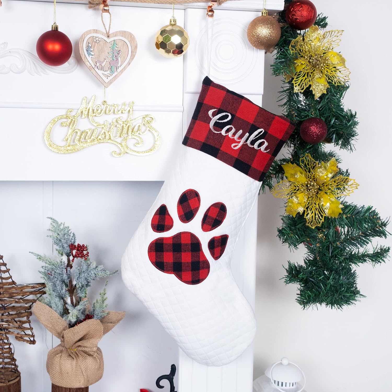 LUBOTS – Calcetines personalizados de decoración navideña, paquete de 1 (de 20 pulgadas de largo) con la silueta plana en rojo búfalo, estilo