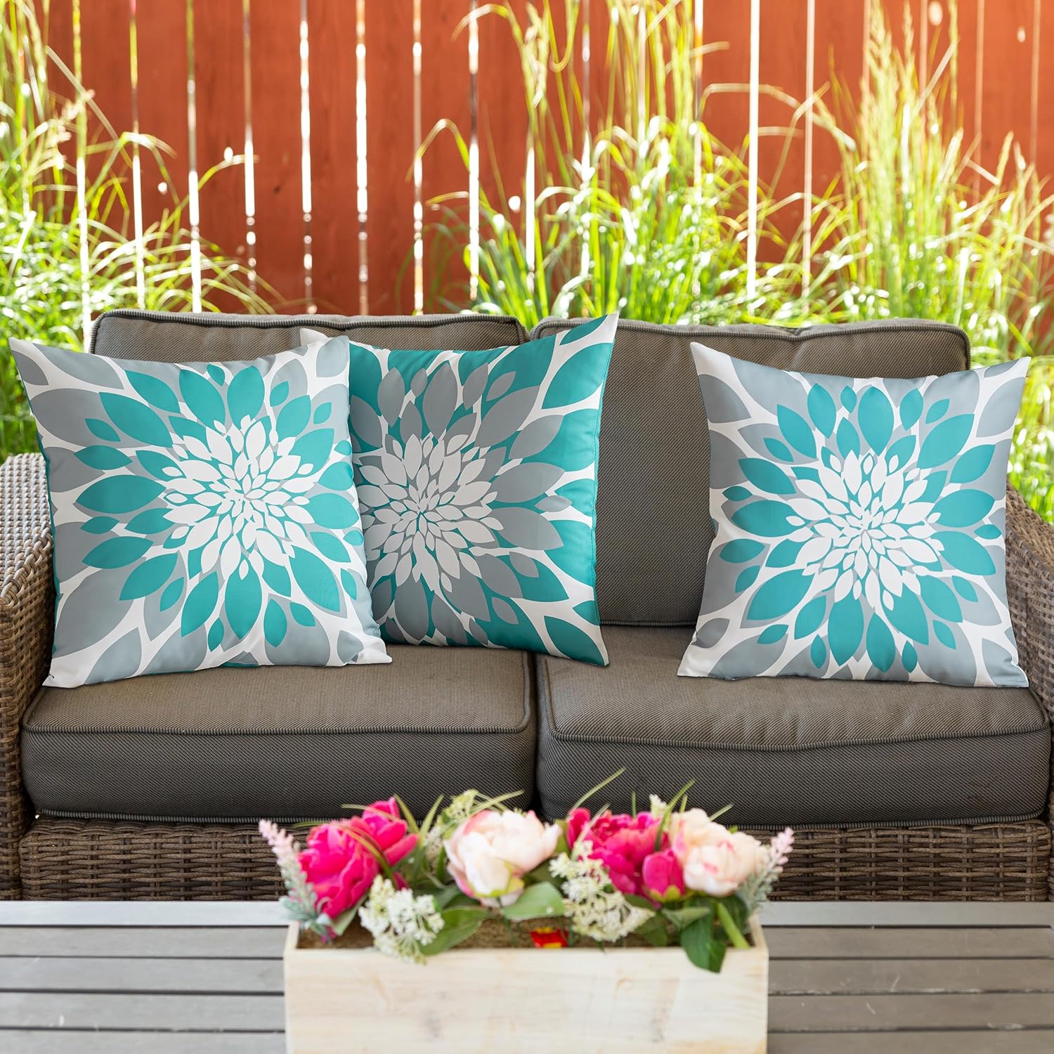 Qahing Paquete de 4 fundas de almohada impermeables para exteriores de 16 x 16 pulgadas, decorativas, cuadradas, para jardín, muebles de patio,
