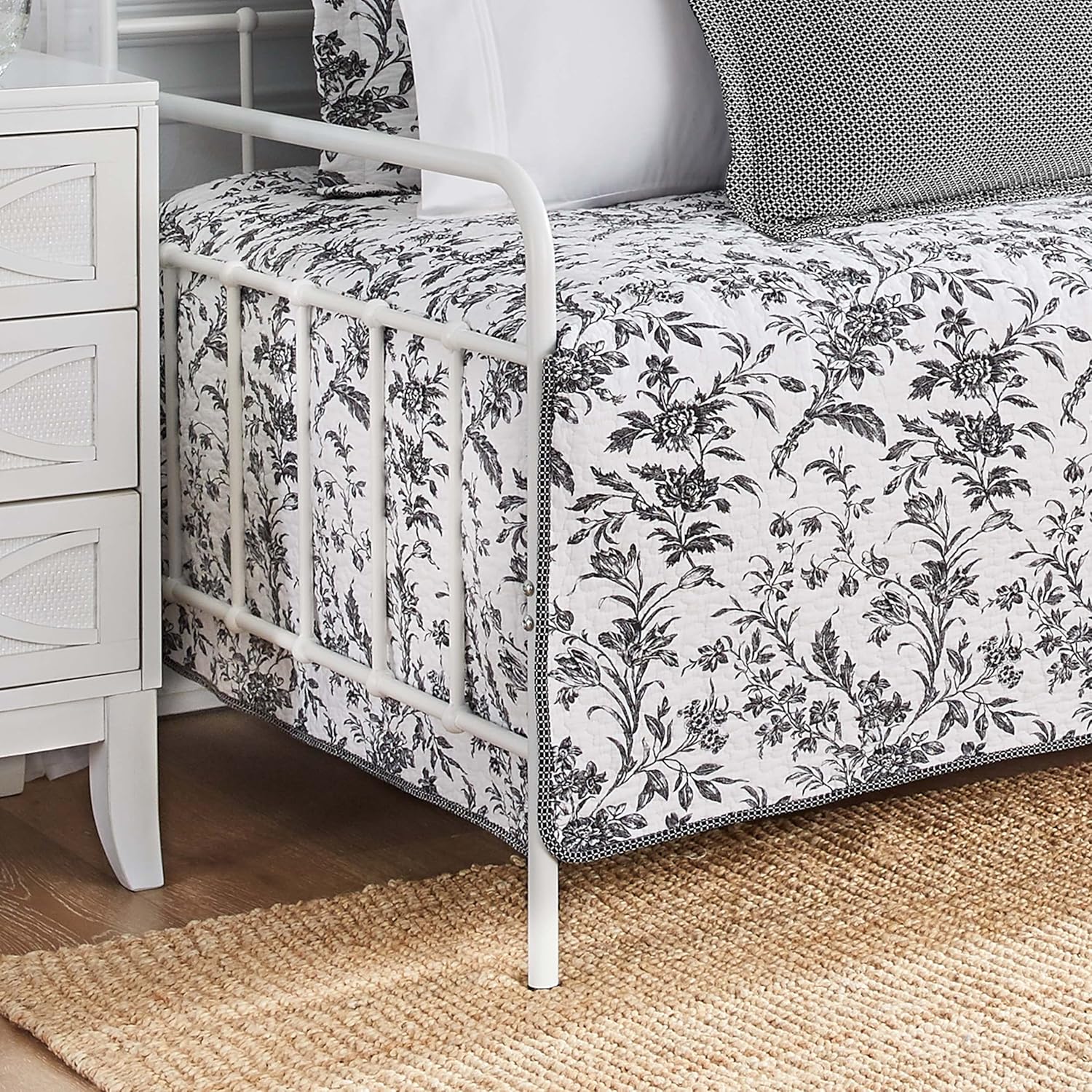 Laura Ashley Inicio – Juego de sofá cama, ropa de cama ligera con fundas de almohada y fundas de almohada a juego, decoración del hogar para todas