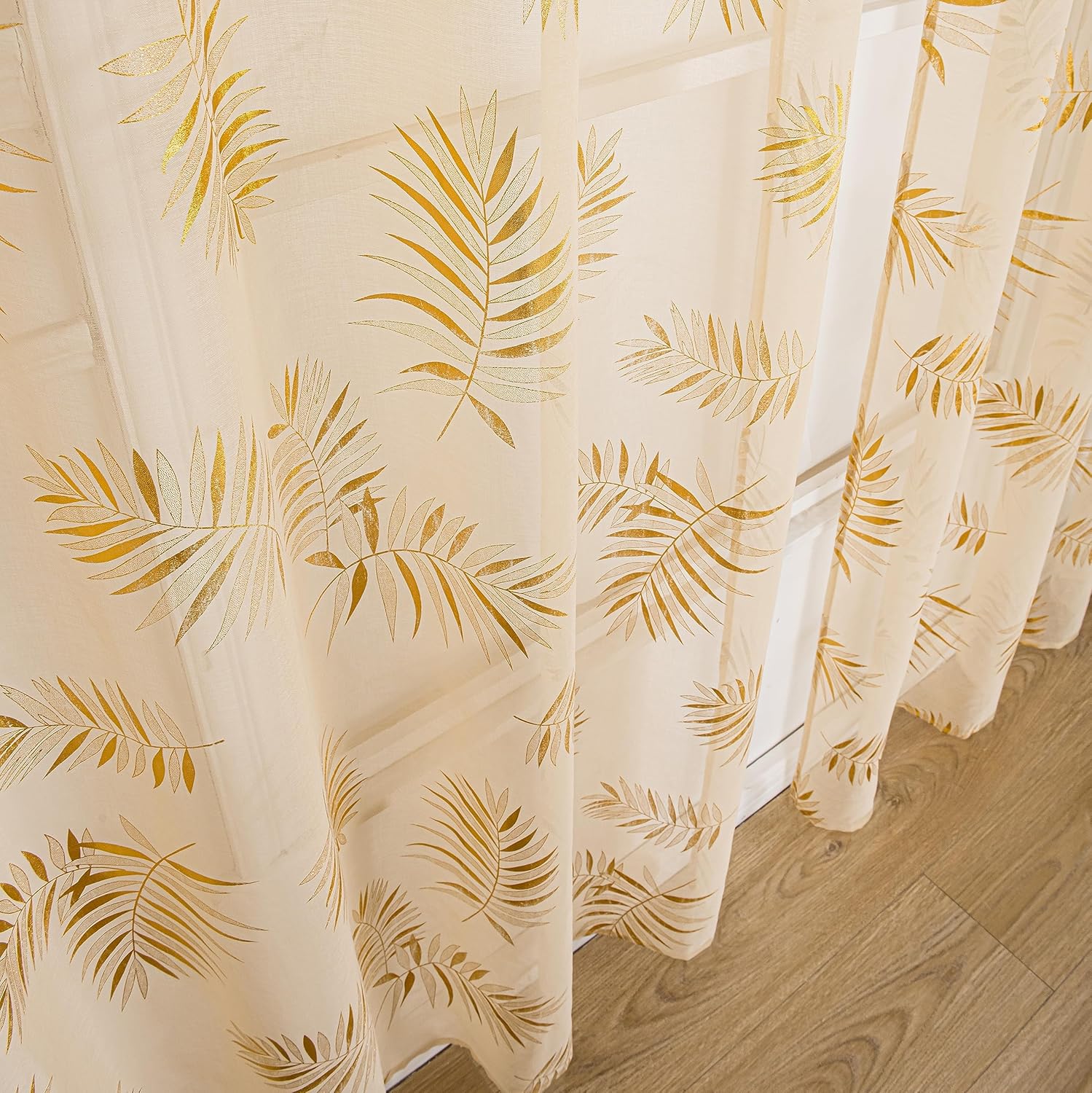 Sutuo Home Juego de 2 paneles de cortinas traslúcidas color caqui de 96 pulgadas de largo, hojas tropicales bronceadas metálicas con estampado