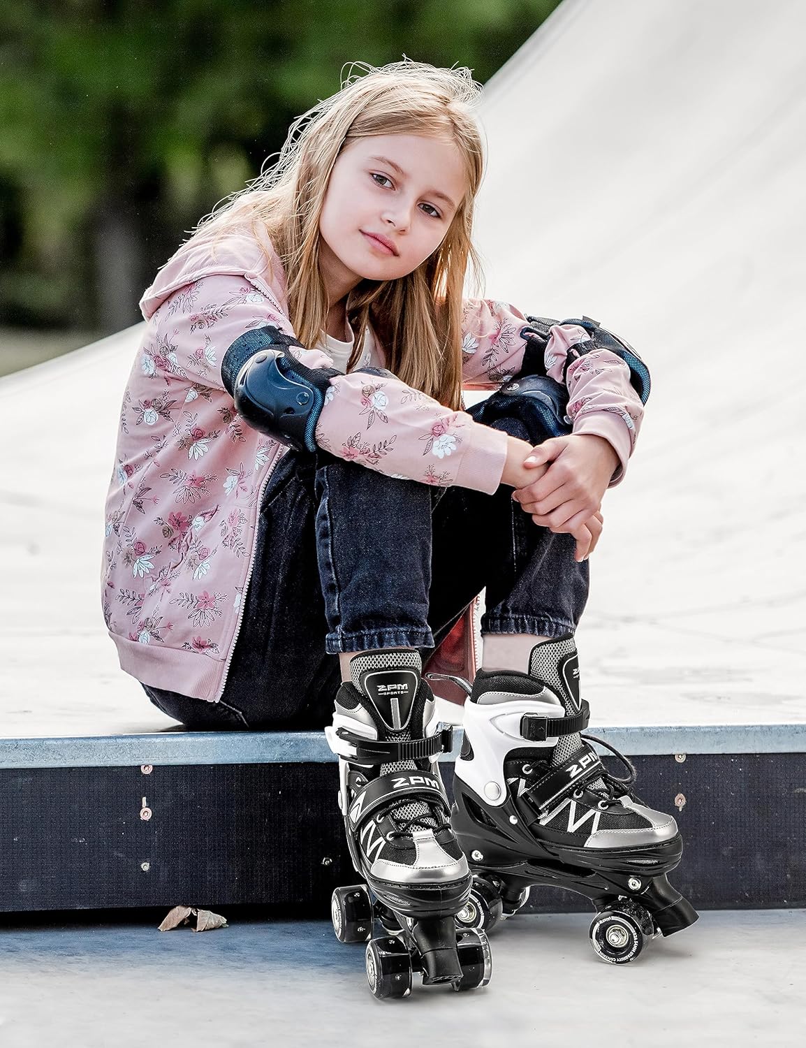 2PM SPORTS Patines de ruedas para niñas, 4 tamaños ajustables con luz para niños, patines para principiantes, para interiores y exteriores