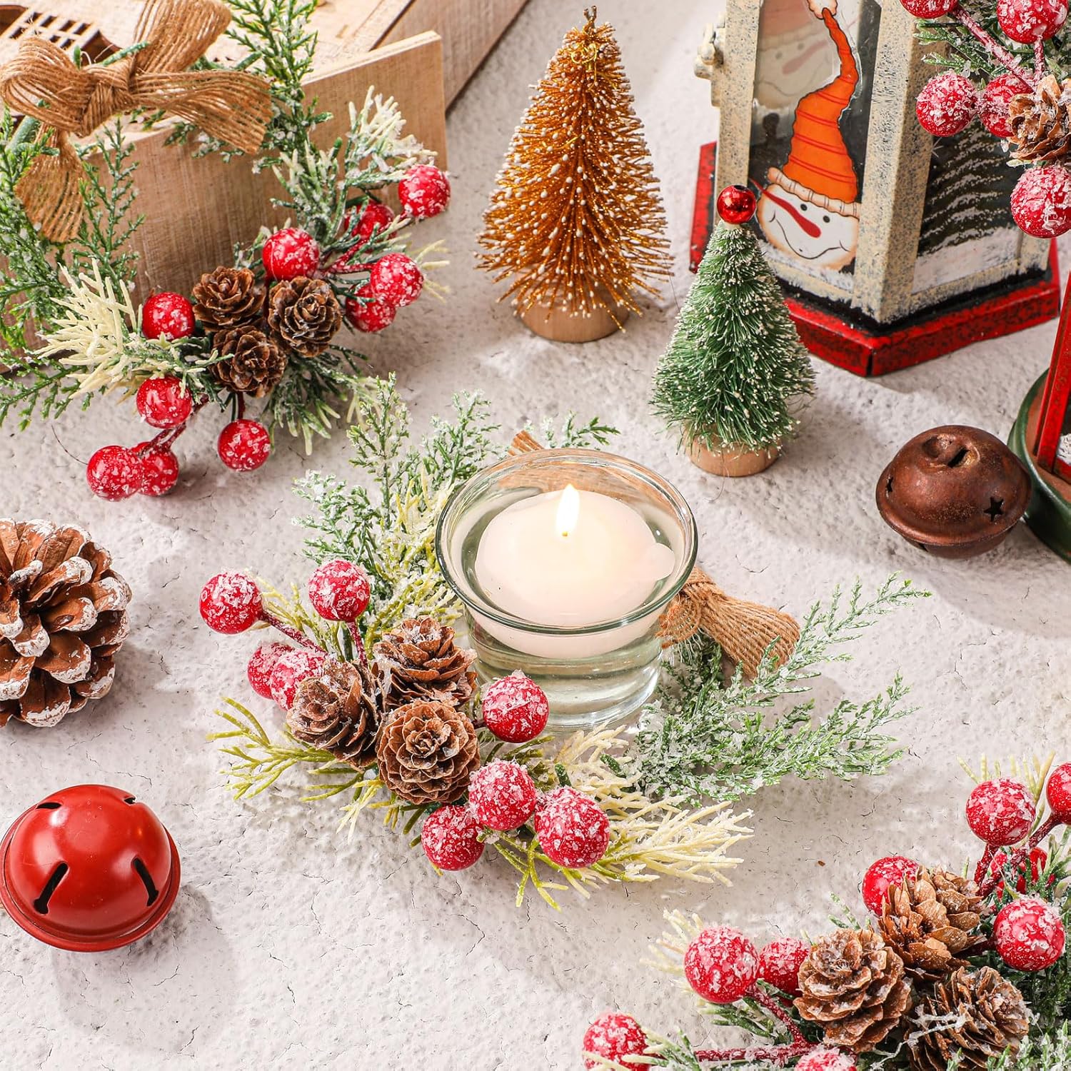 Anillos de vela de Navidad, coronas, anillos, corona de bayas rojas artificiales con piñas, mesa de comedor, centro de mesa, centros de mesa de