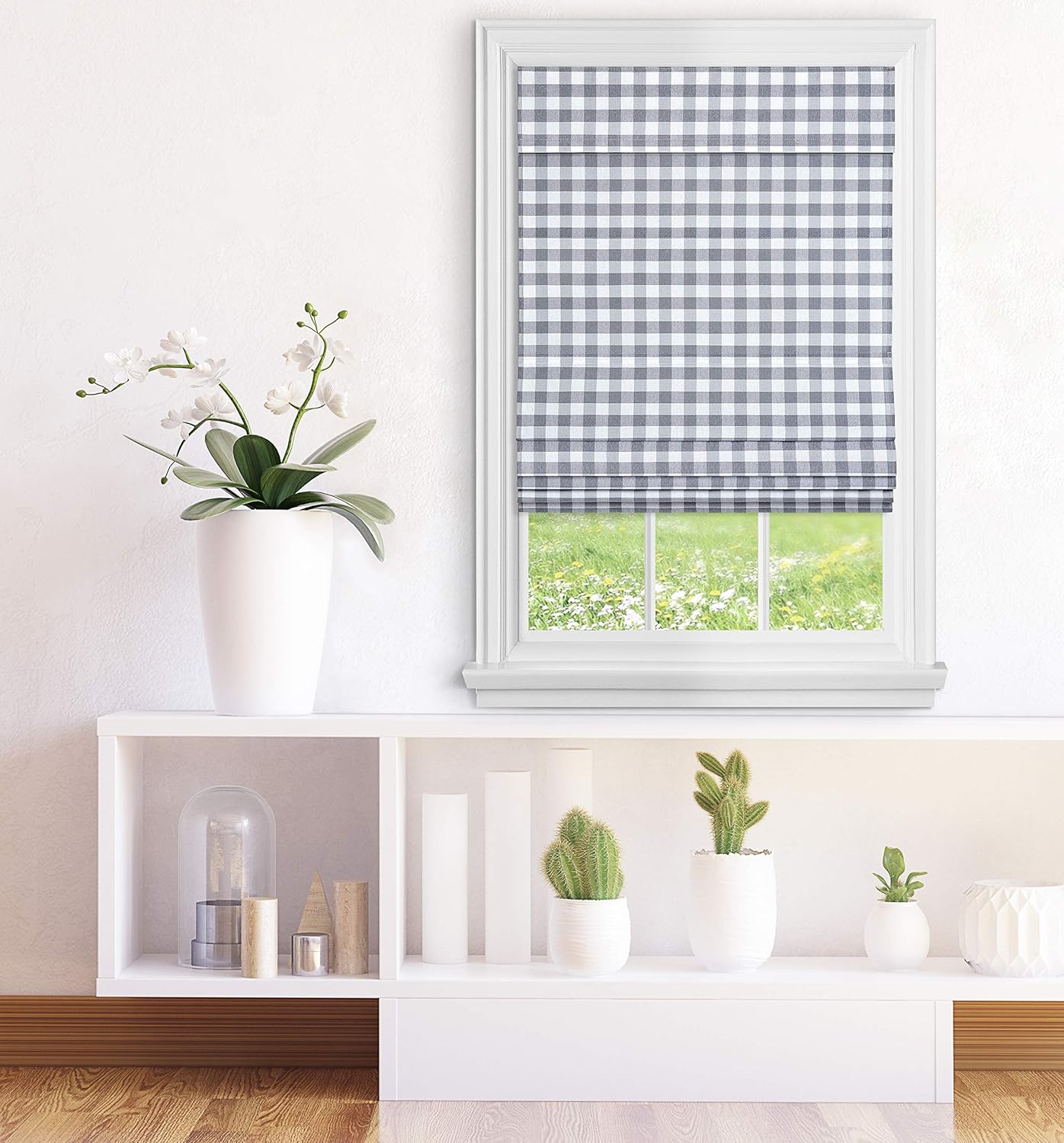 Achim Home Furnishings, Persiana romana de cuadros Buffalo Inalámbricos Gris 33 x 64 pulgadas