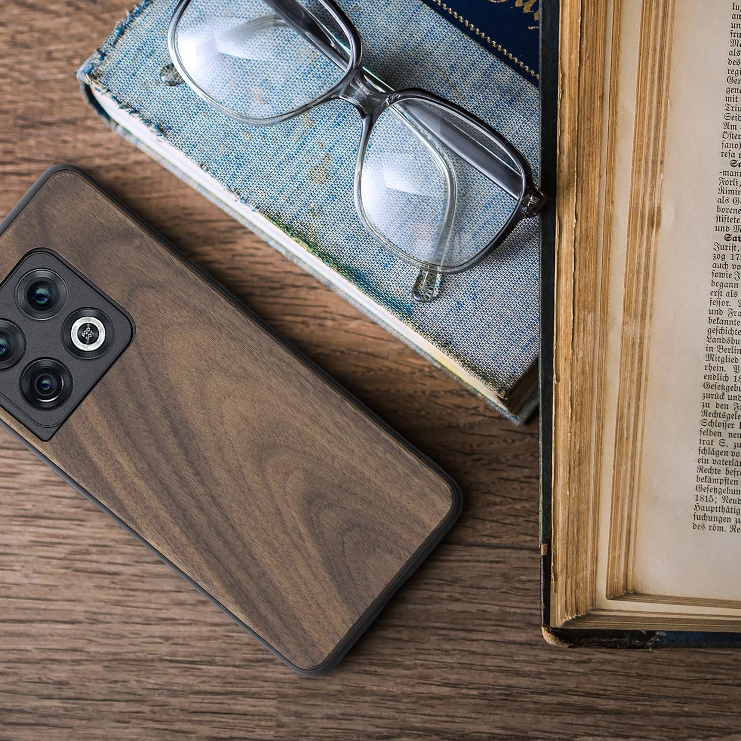 kwmobile Funda de madera real compatible con OnePlus 10 Pro 5G, cubierta de madera dura con parachoques de TPU, color marrón oscuro