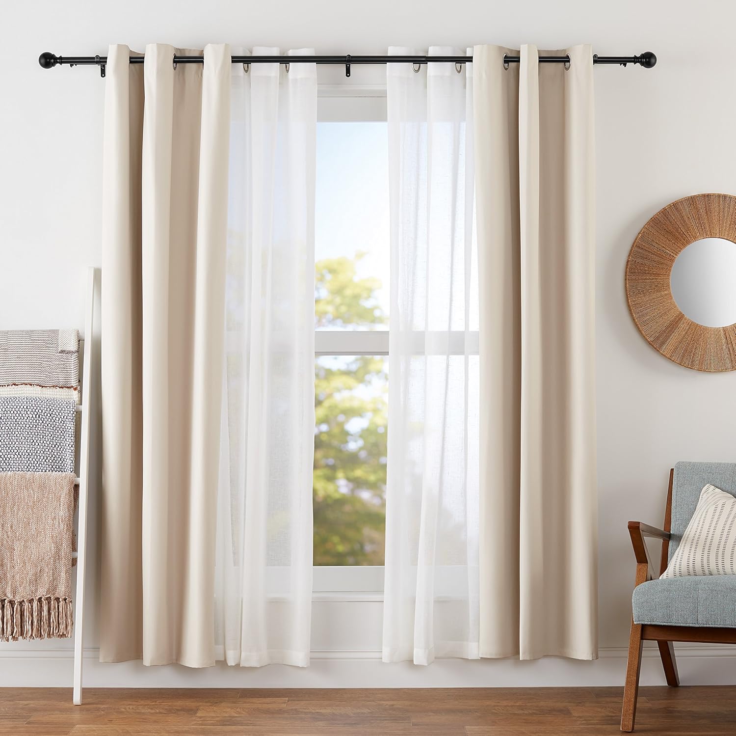 Tienda Basics – Cortinero de 1 pulgada  2.54 cm. con remates redondos en los extremos.