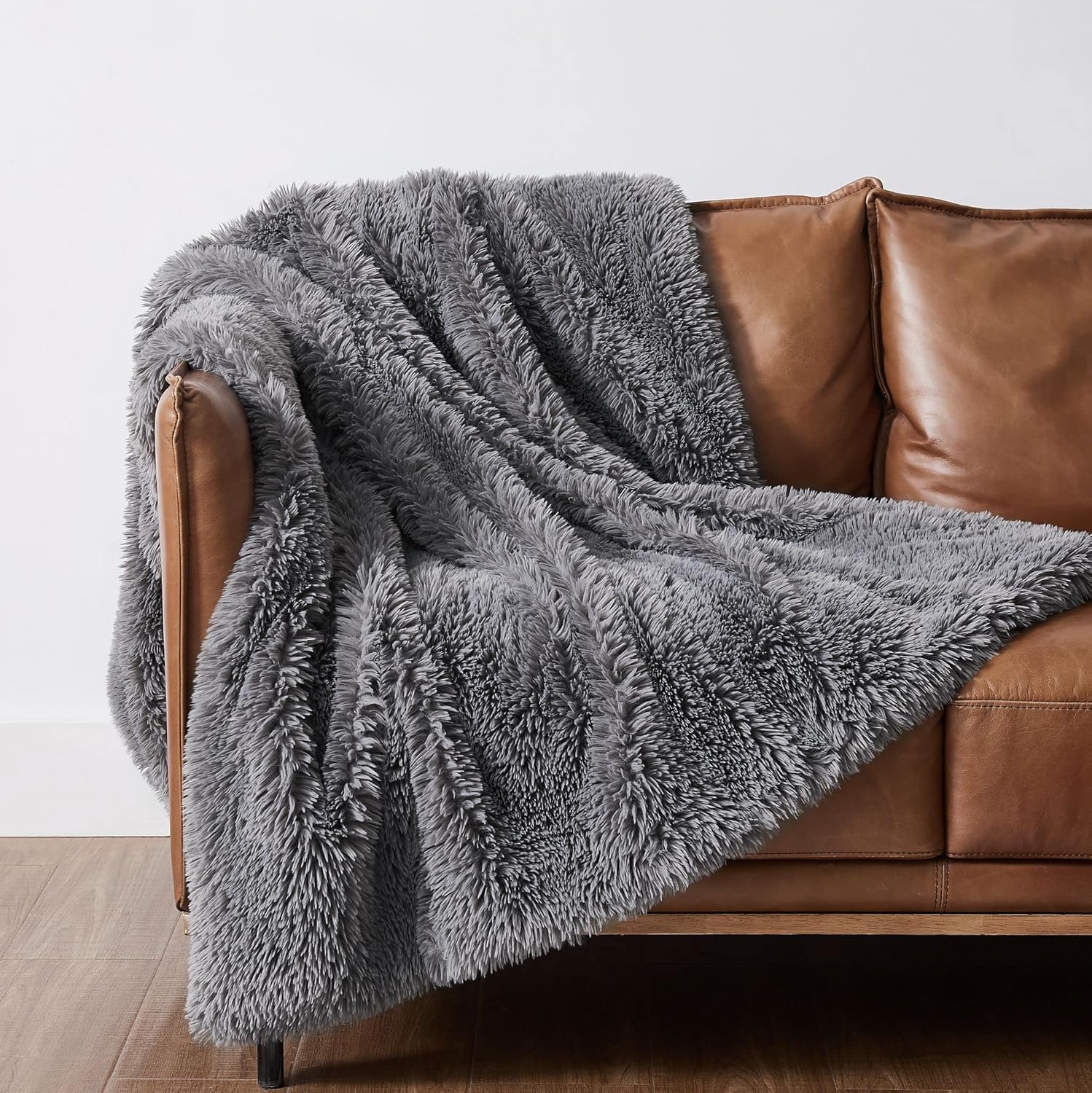 Artisan 34 Manta de piel sintética de lujo extra cálida y acogedora de 50 x 60 pulgadas, manta reversible de piel gris supersuave y mullida para