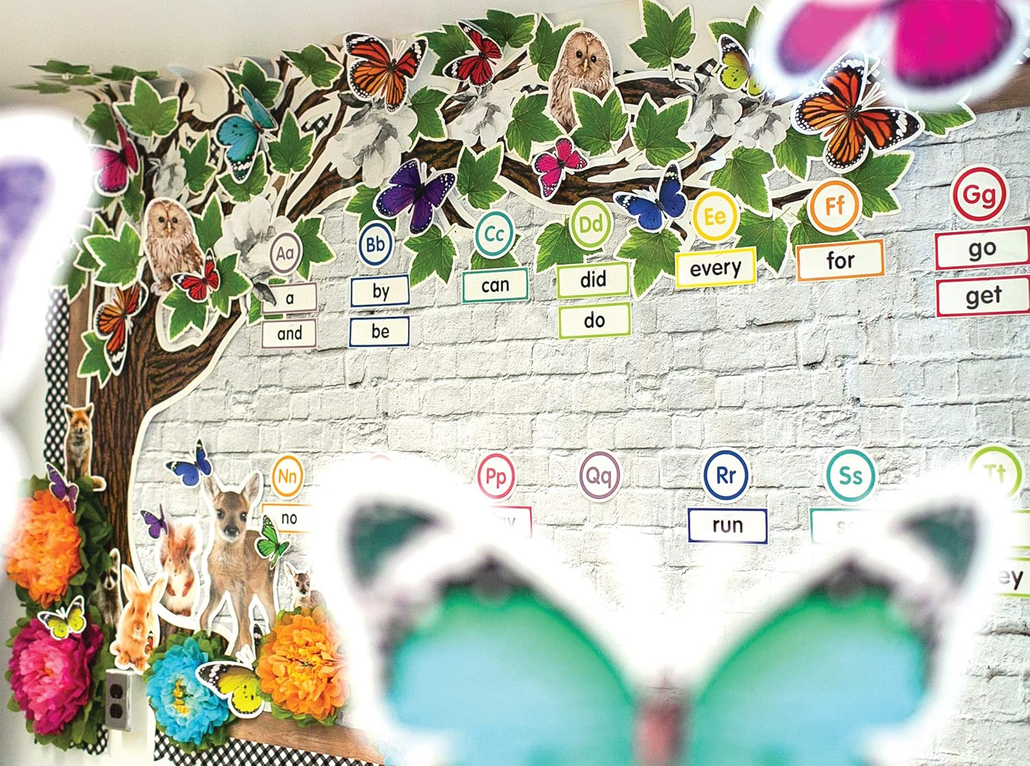 Schoolgirl Style Woodland Whimsy – Juego de tablones de anuncios, recorte de árbol grande de 6 piezas con hojas verdes para tablones de anuncios,