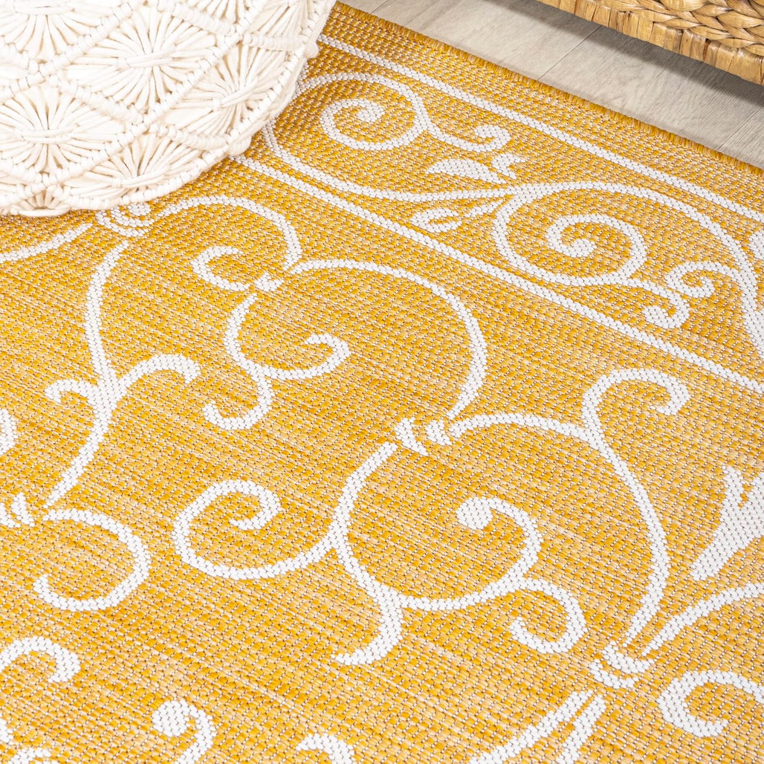 JONATHAN Y – Tapete Charleston de tejido texturizado de filigrana, vintage, para interiores y exteriores, rojobeige, SMB106B-28, 2 x 8 pies Tapete