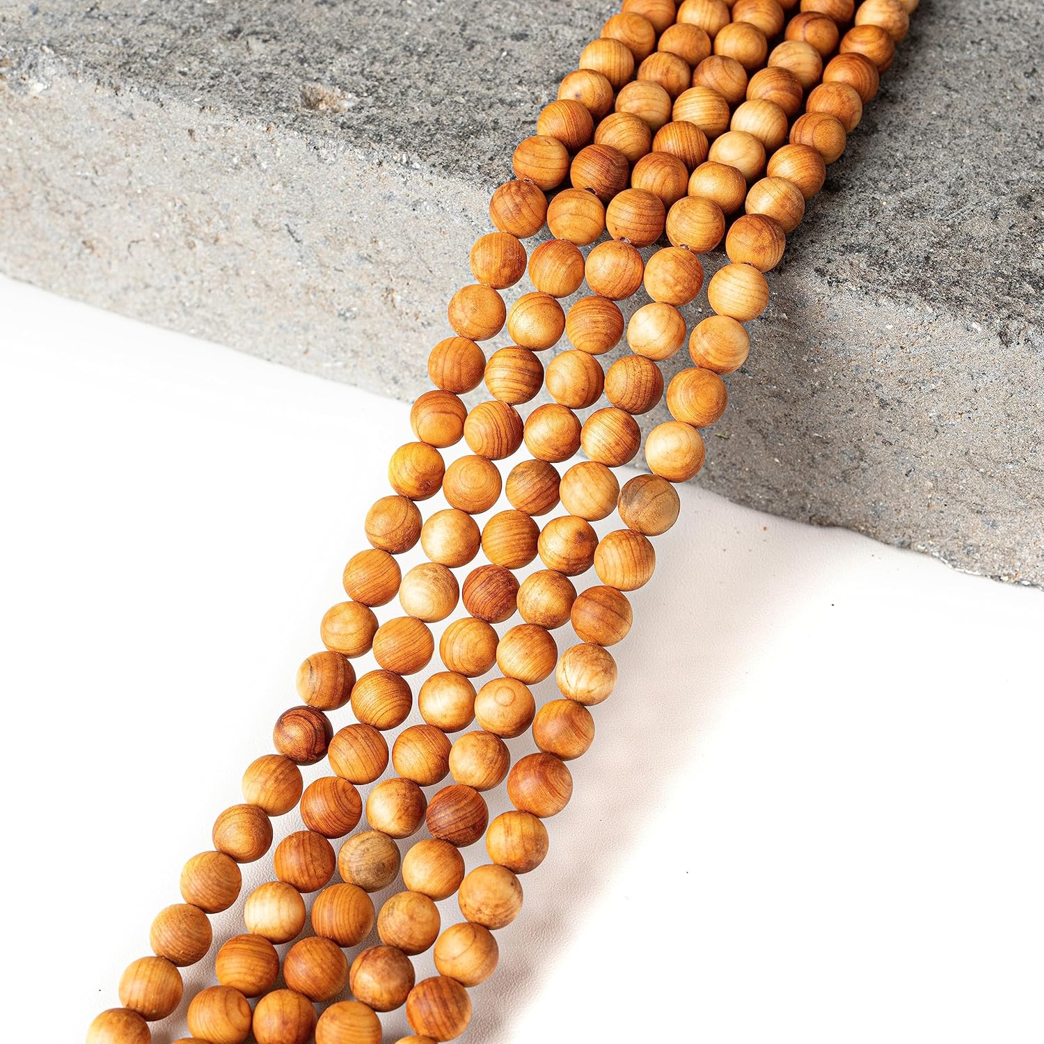 Cuentas de sándalo dorado natural, cuentas redondas sueltas para bricolaje pulseras y collares, joyería de HIXHRO 45 piezas con hilo elástico