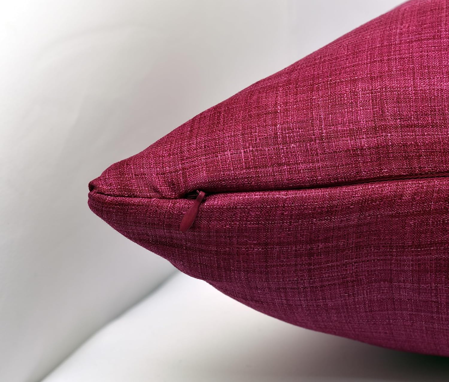 SCARLETT LINENS Almohadas decorativas para sofá cama, almohadas decorativas de sala de estar, almohadas rústicas, fundas de almohada sólidas de seda