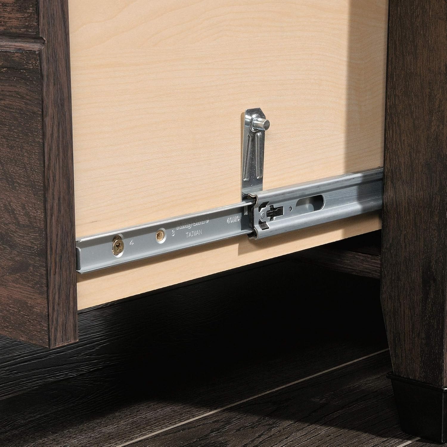 Sauder Carson Forge – Archivador lateral, acabado roble café
