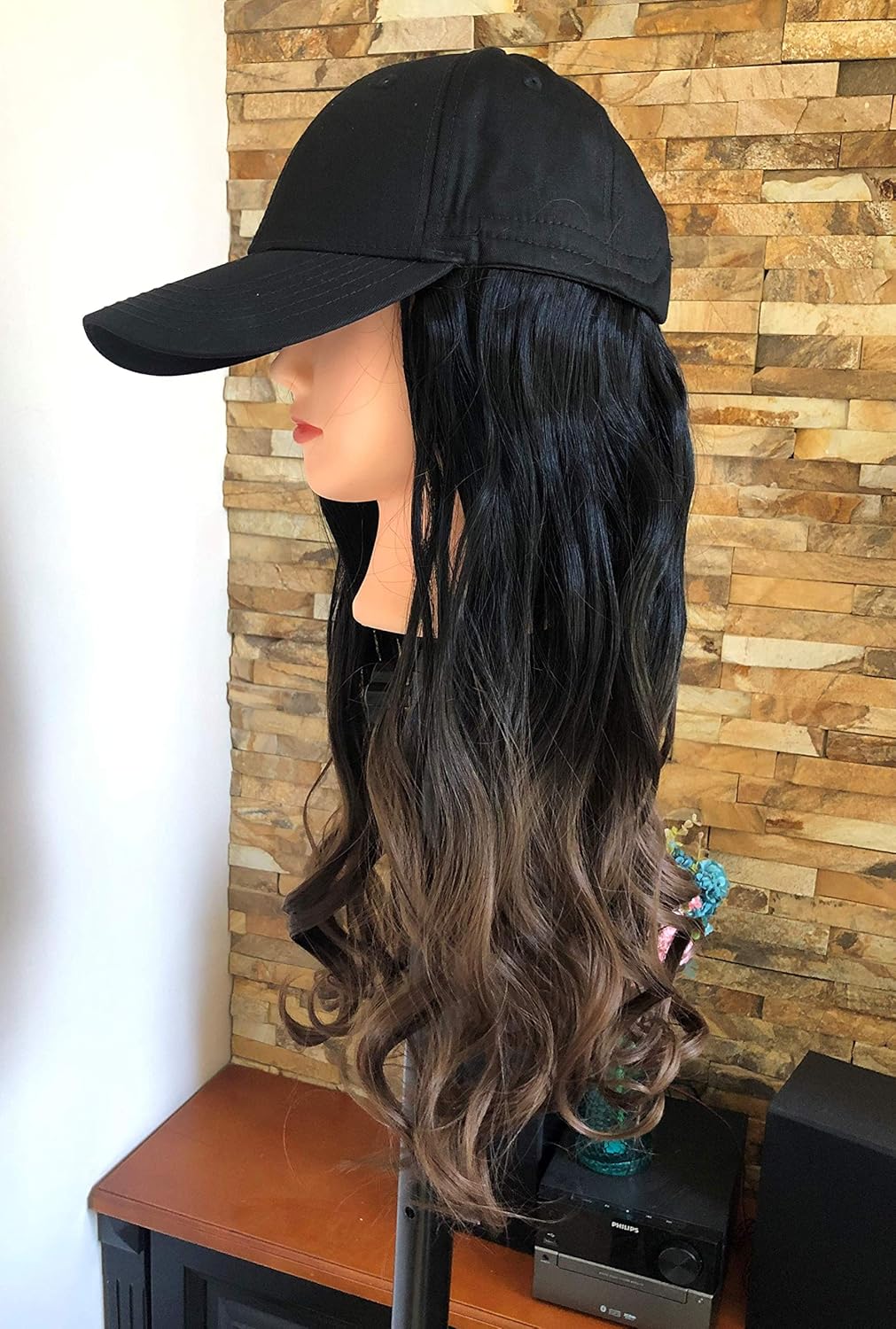 DevaLook Peluca con cabello sintético de gorra de béisbol de 20, 22 y 25 pulgadas