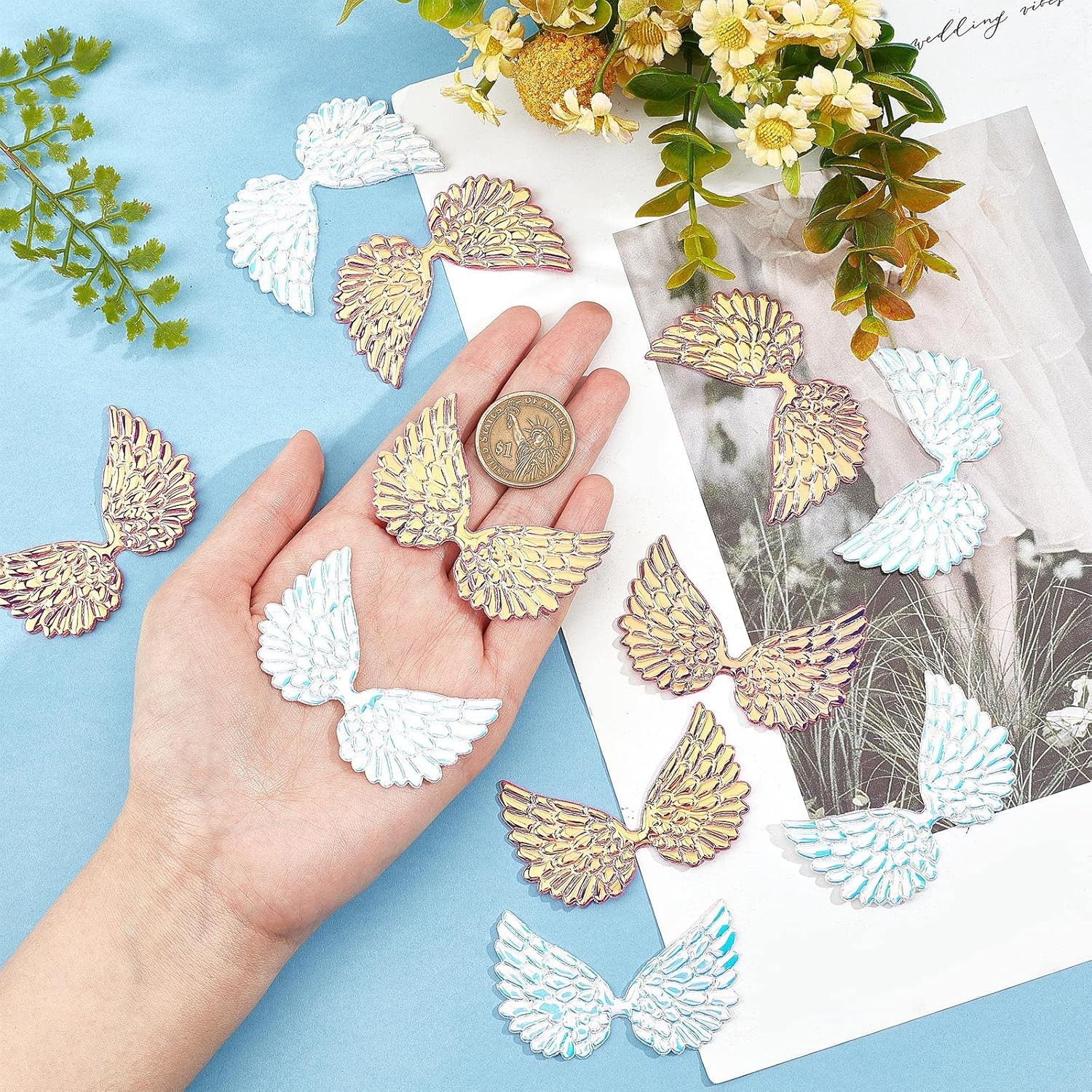 GORGECRAFT 40 piezas de alas de ángel láser de 2.5 pulgadas, parches de tela en relieve, apliques de 2 colores, mini alas para manualidades,
