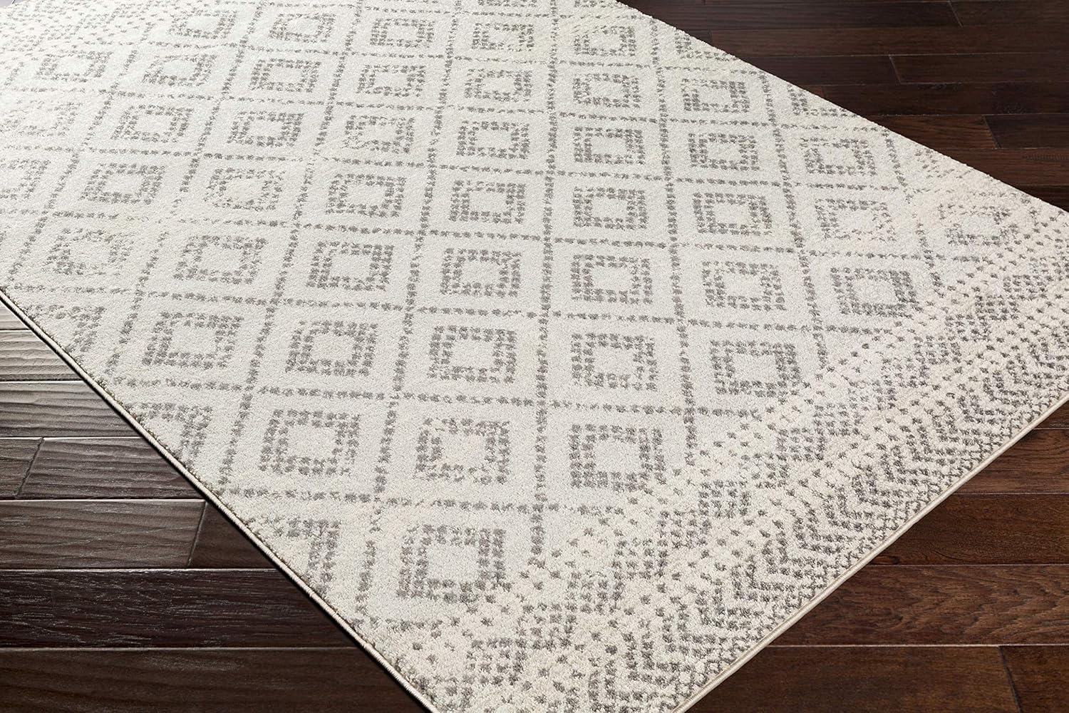Artística Weavers Candis – Alfombra de área de 2 pies 7 pulgadas x 7 pies 3 pulgadas, gris claro