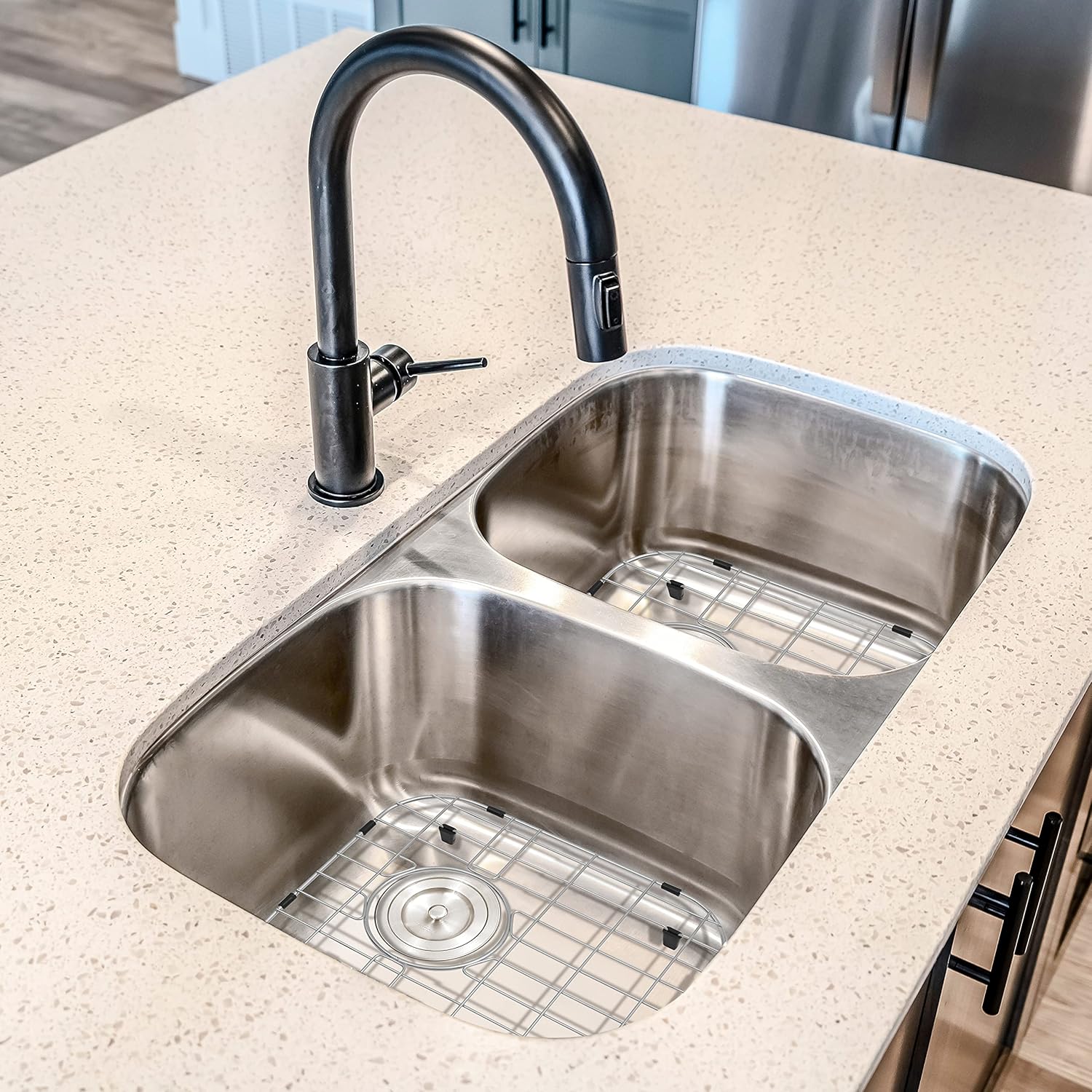 LQS Rejilla para fregadero de cocina, rejilla inferior de fregadero, protector de fregadero de 12 58 x 14 916 pulgadas, drenaje trasero para