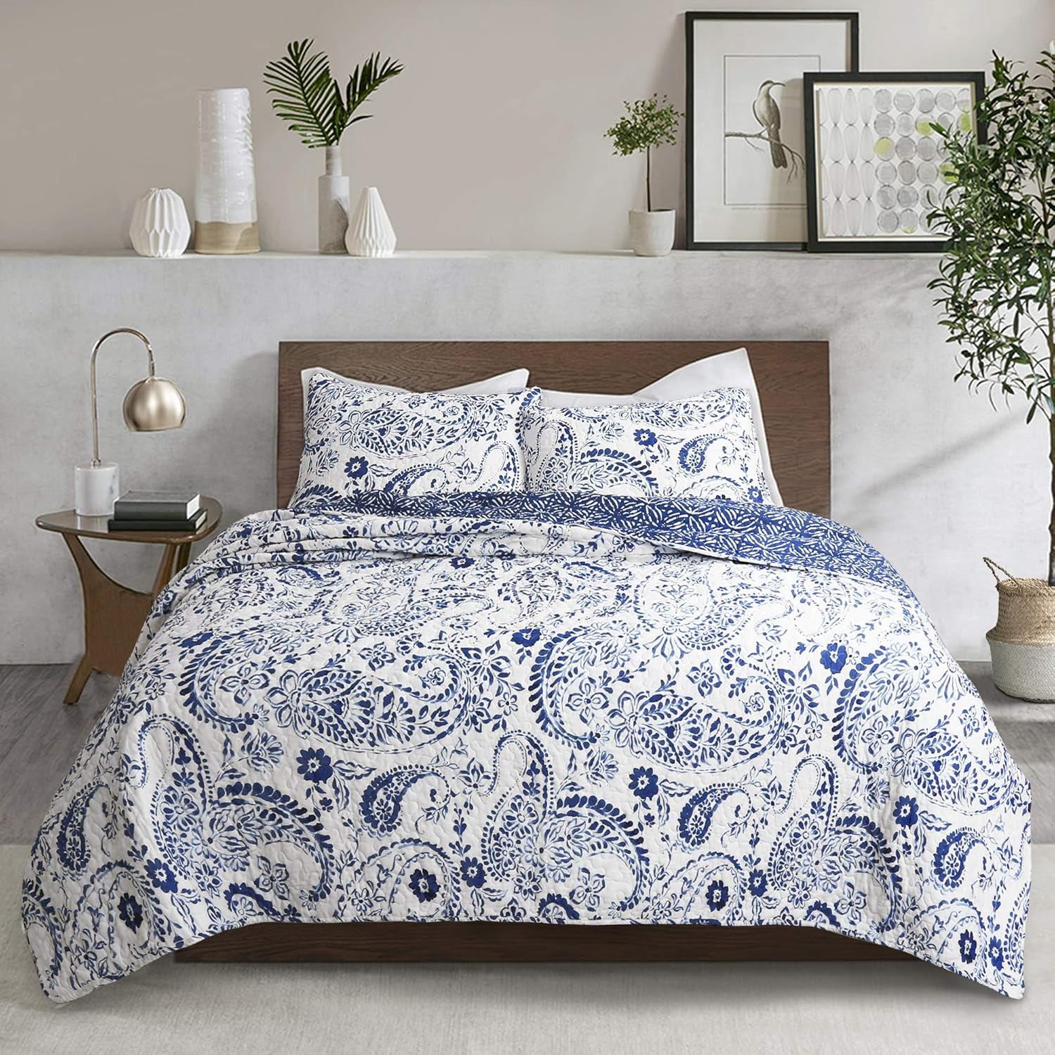 Lush Decor Erindale – Juego de edredón de 3 piezas, tamaño matrimonialqueen, ropa de cama de lujo (azul marino y azul)