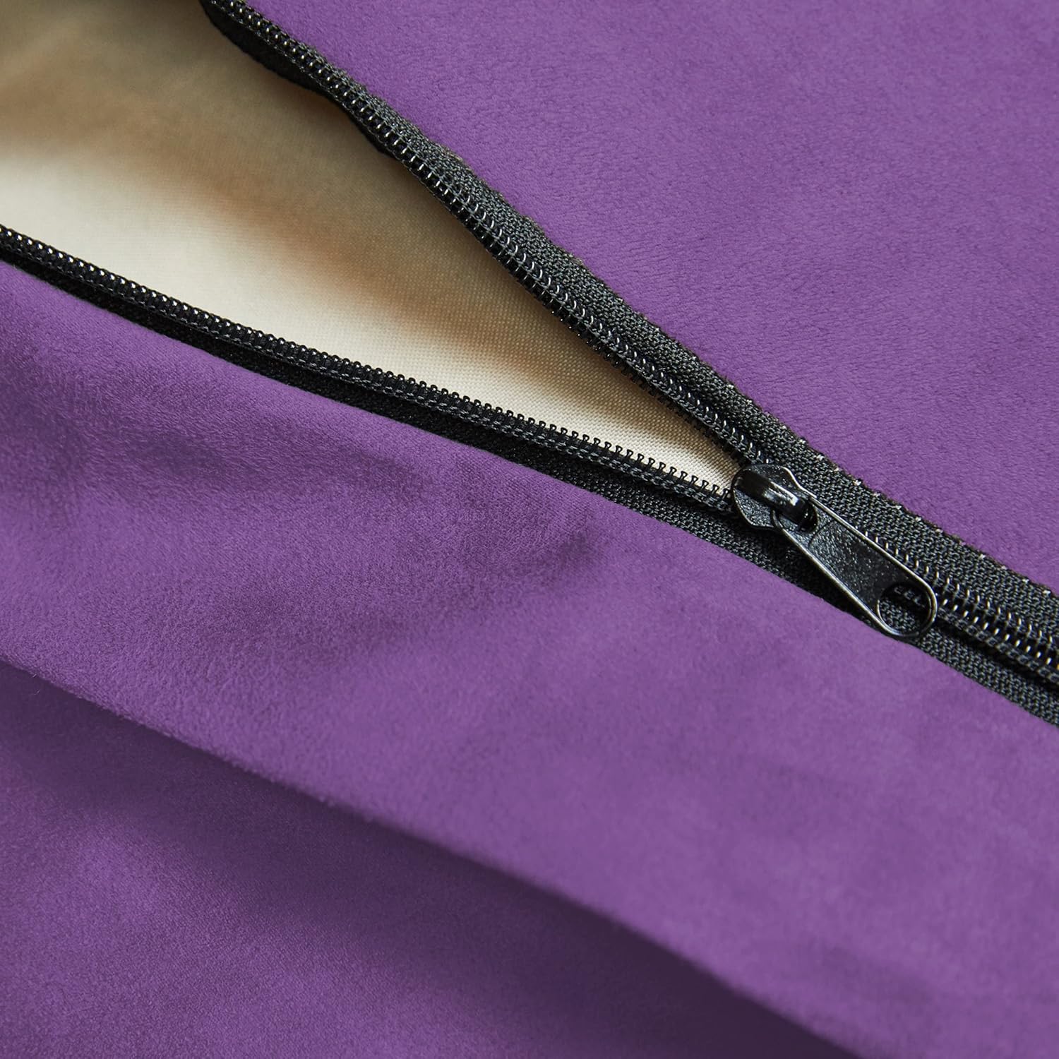 Lumaland – Puf de lujo con funda de microgamuza en diferentes tamaños y colores, lavable a máquina, sirve como sofá grande y sofá cama gigante para