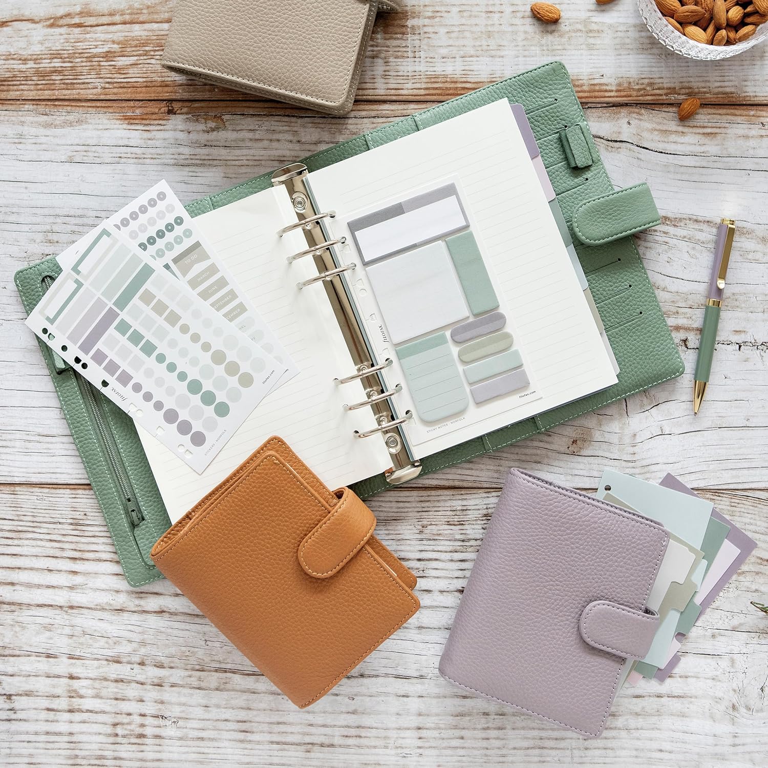 Filofax Norfolk – Organizador de bolsillo, color lavanda, cuero suave de grano completo, seis anillos, con calendario semanal para ver, multilingüe,