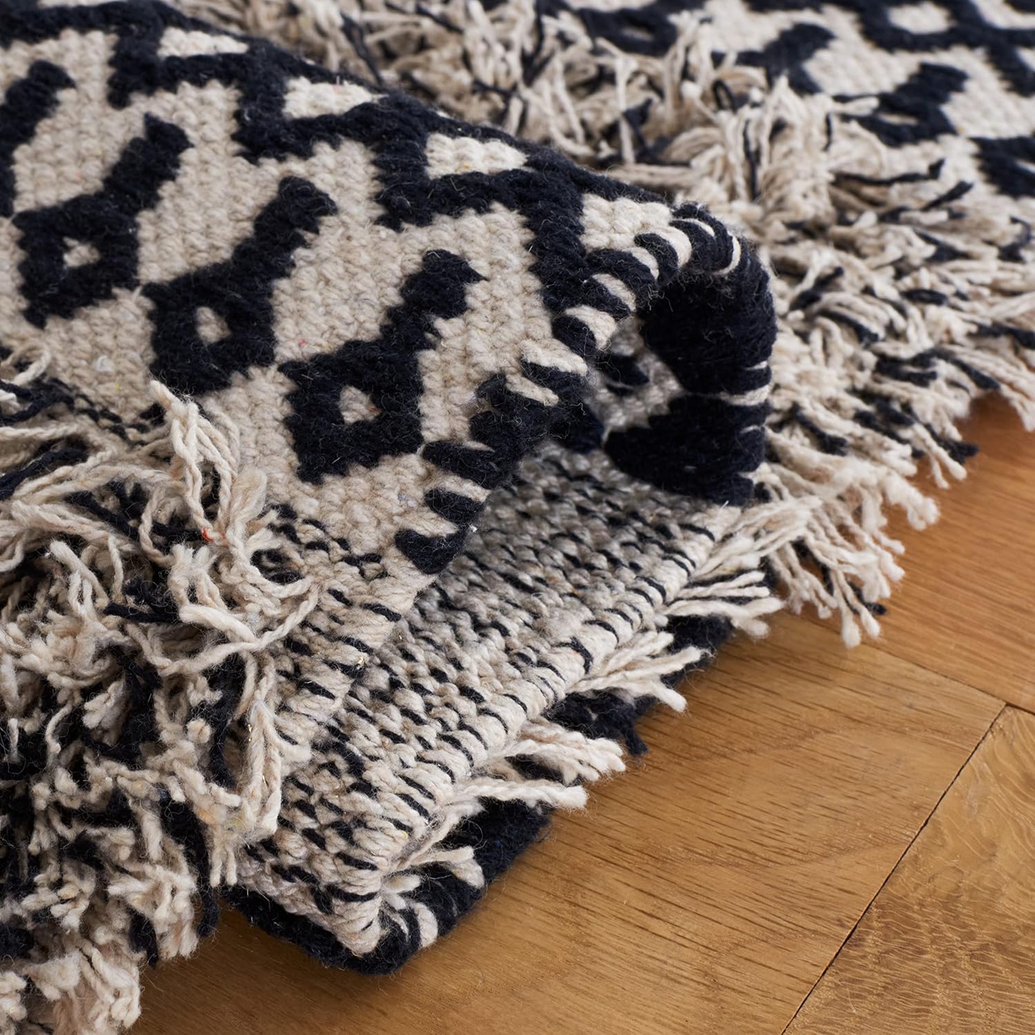 SAFAVIEH Natura Collection – Alfombra de área de 8 x 10 pies, color negro y marfil, diseño de algodón de tejido plano, fácil cuidado, ideal para